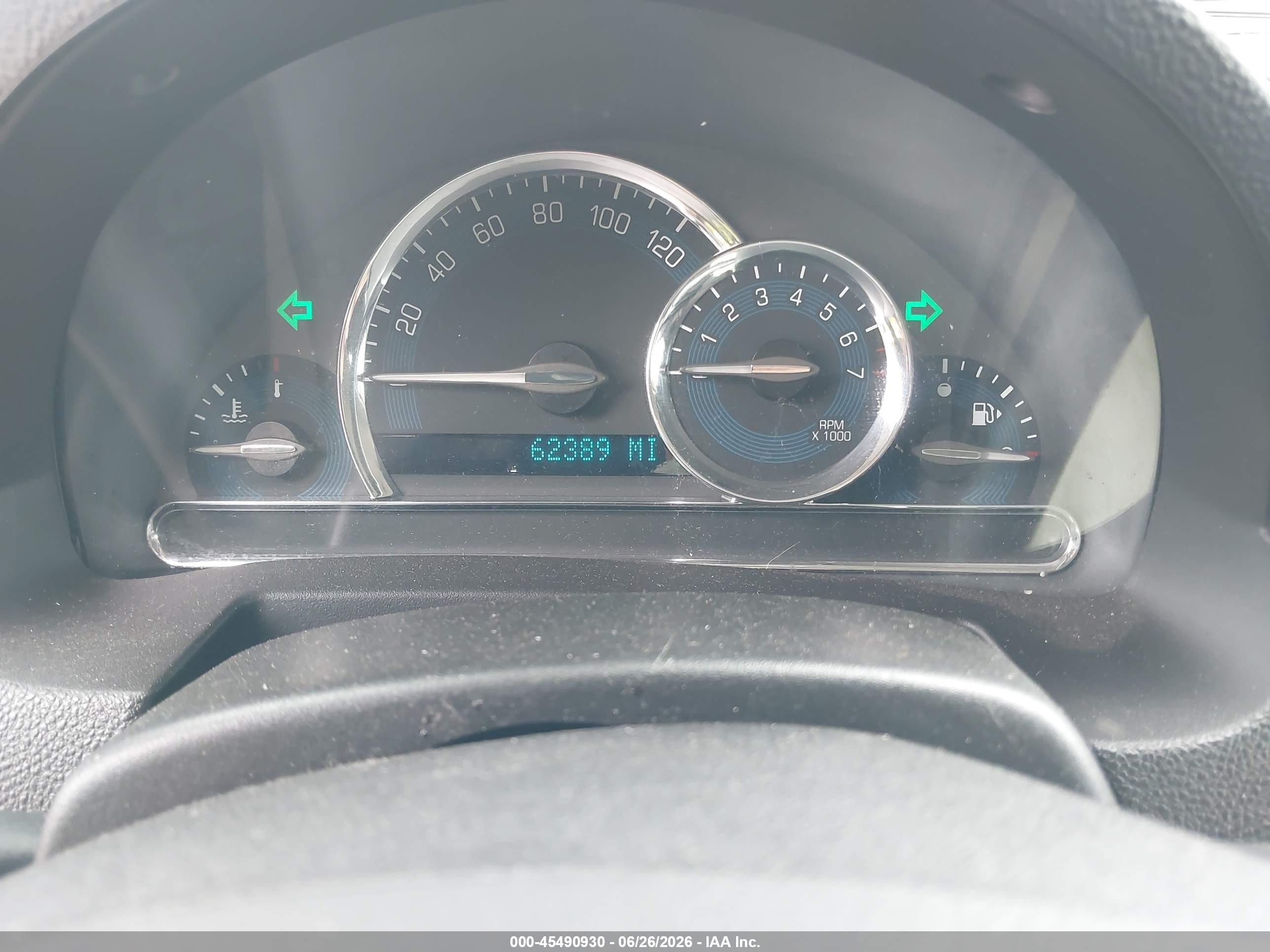 2010 Chevrolet Hhr Ls Silver vin: 3GNBAADB7AS540826