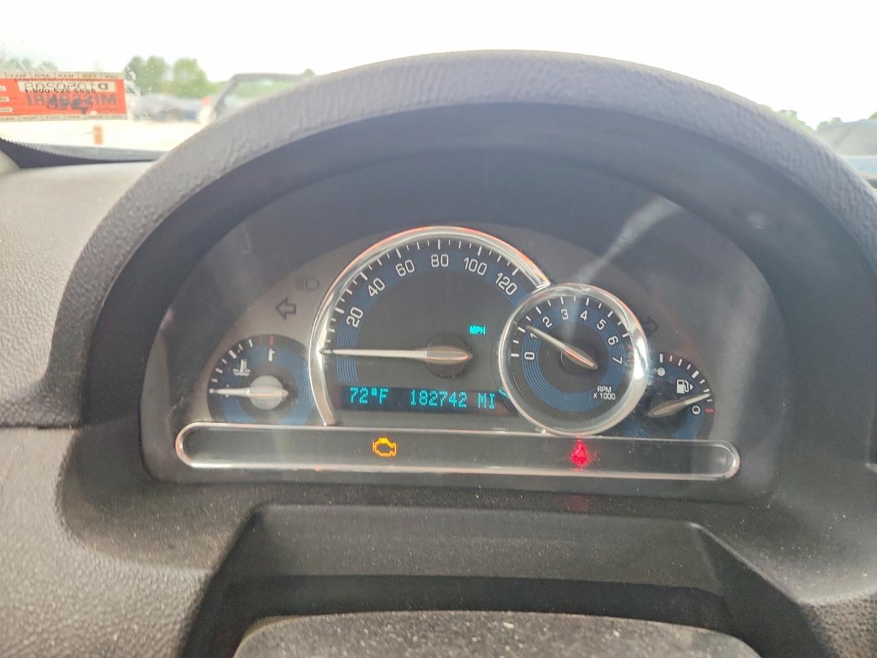 2010 Chevrolet Hhr Ls Silver vin: 3GNBAADB7AS551681