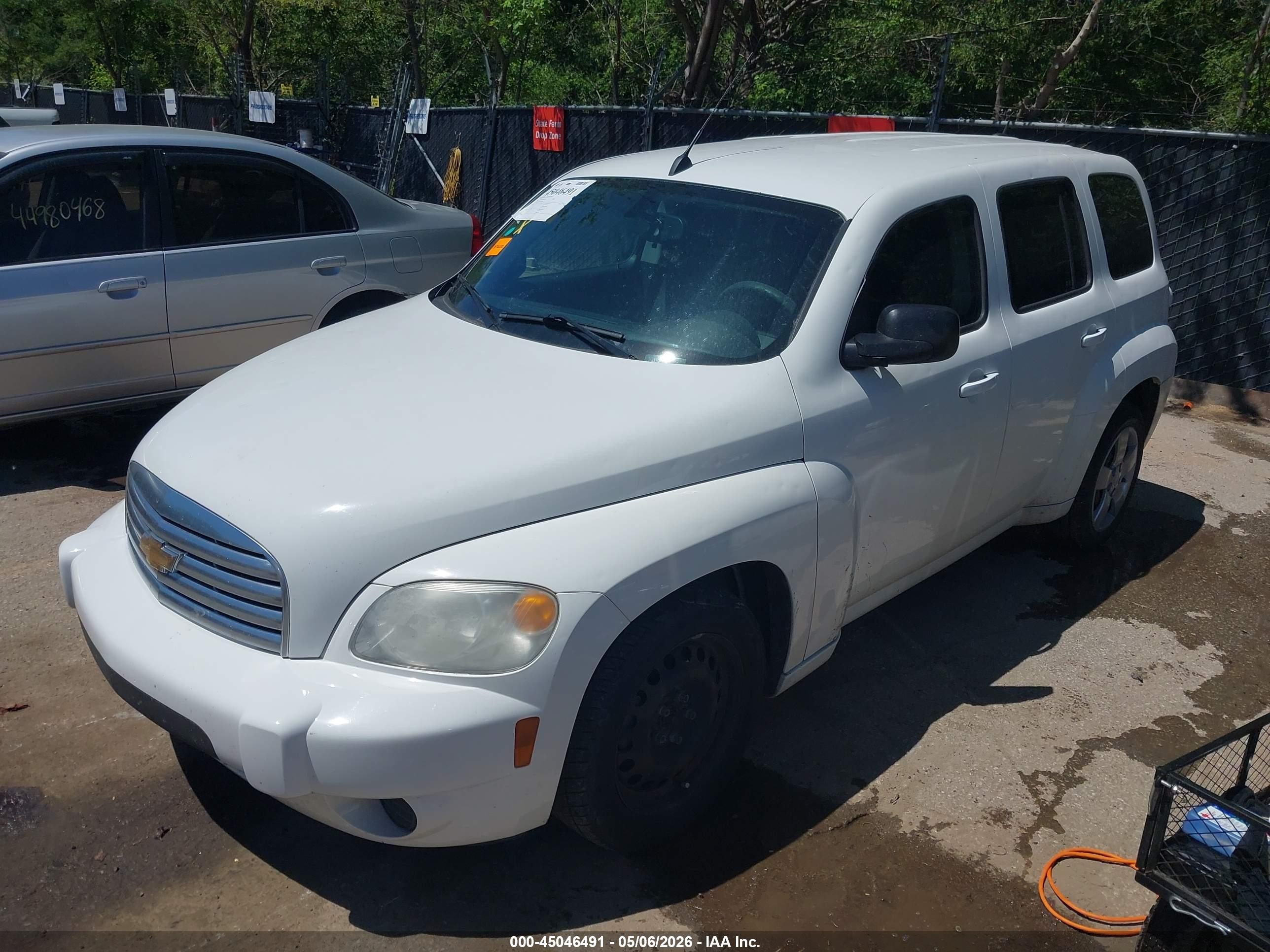 2010 Chevrolet Hhr Ls Белый vin: 3GNBAADBXAS570855