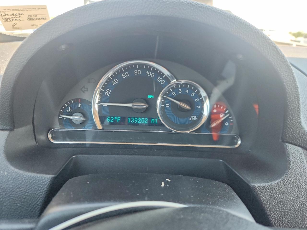 2010 Chevrolet Hhr Lt Silver vin: 3GNBABDB2AS525690