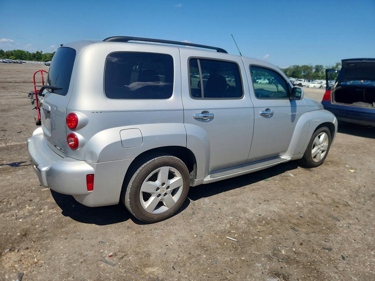 2010 Chevrolet Hhr Lt Silver vin: 3GNBABDB2AS525690