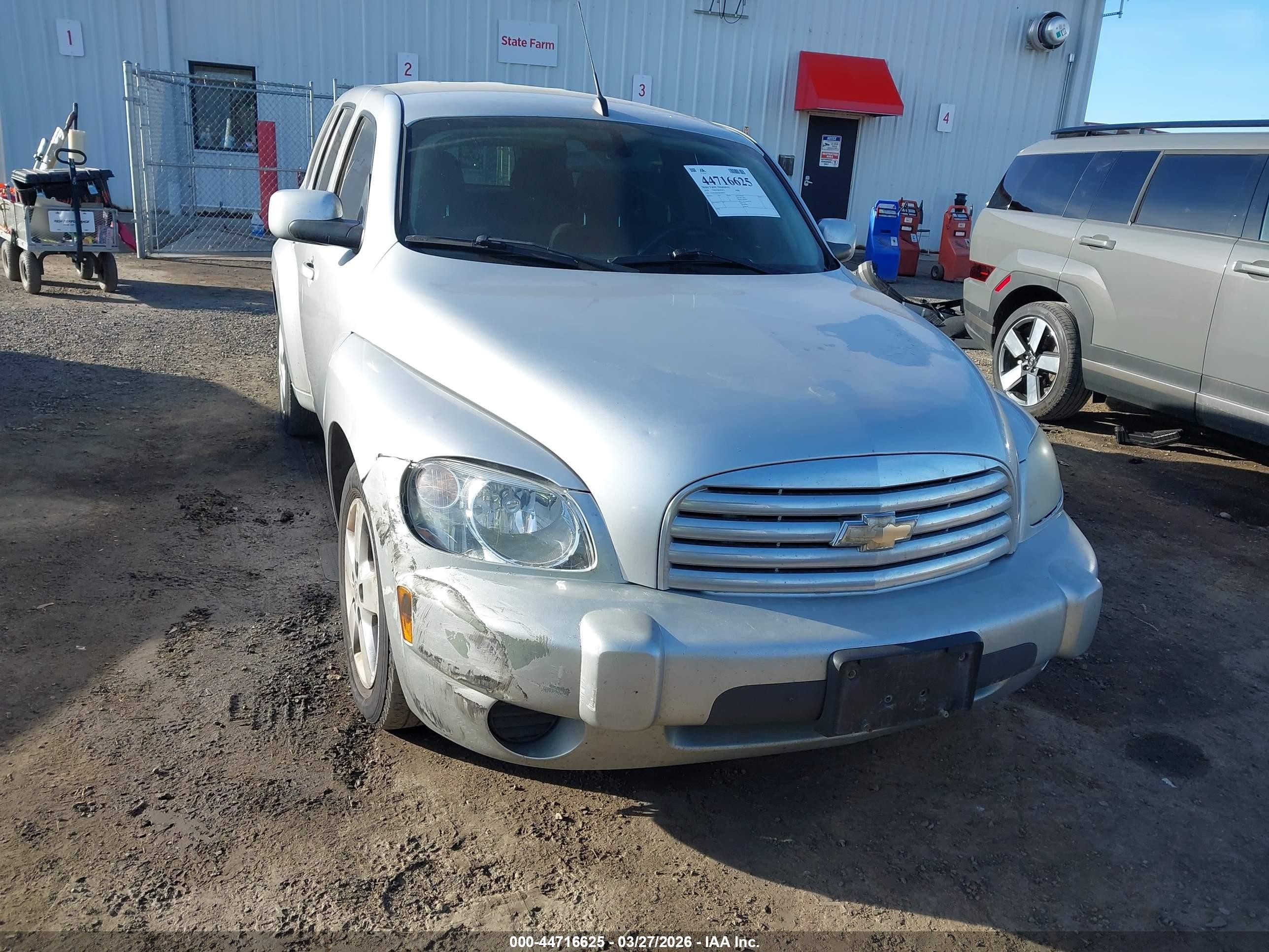 2010 Chevrolet Hhr Lt Silver vin: 3GNBABDB2AS584271