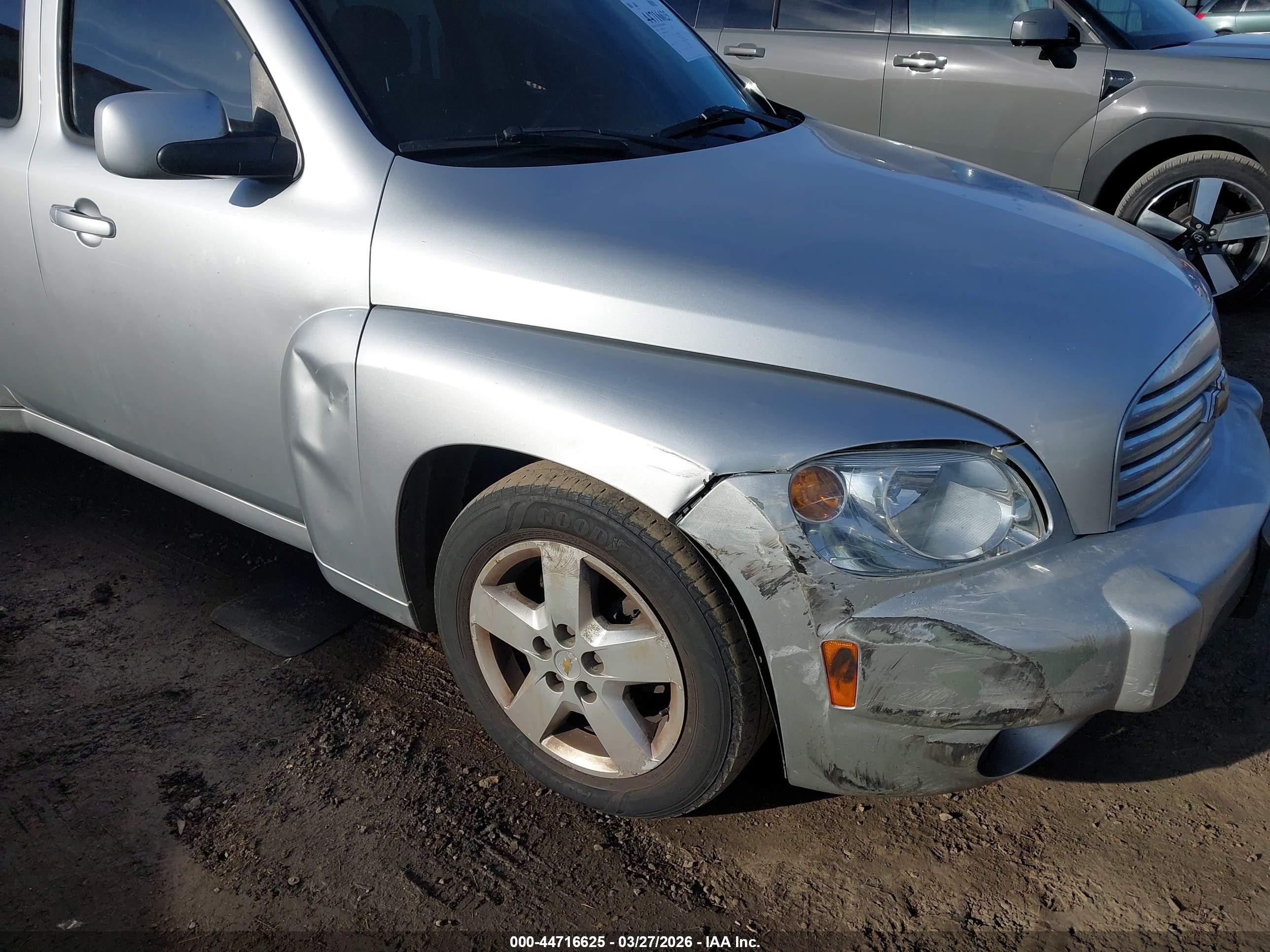 2010 Chevrolet Hhr Lt Silver vin: 3GNBABDB2AS584271