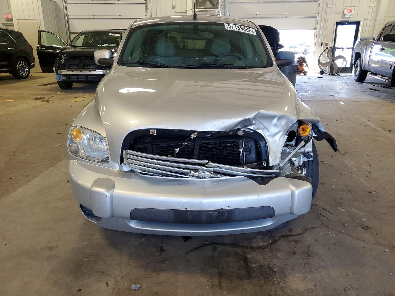 2010 Chevrolet Hhr Lt Silver vin: 3GNBABDB4AS502945