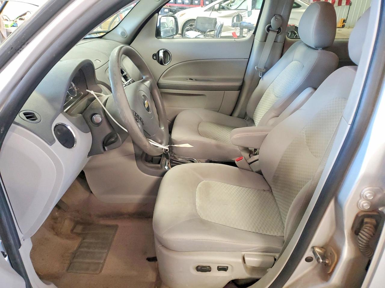2010 Chevrolet Hhr Lt Silver vin: 3GNBABDB4AS502945