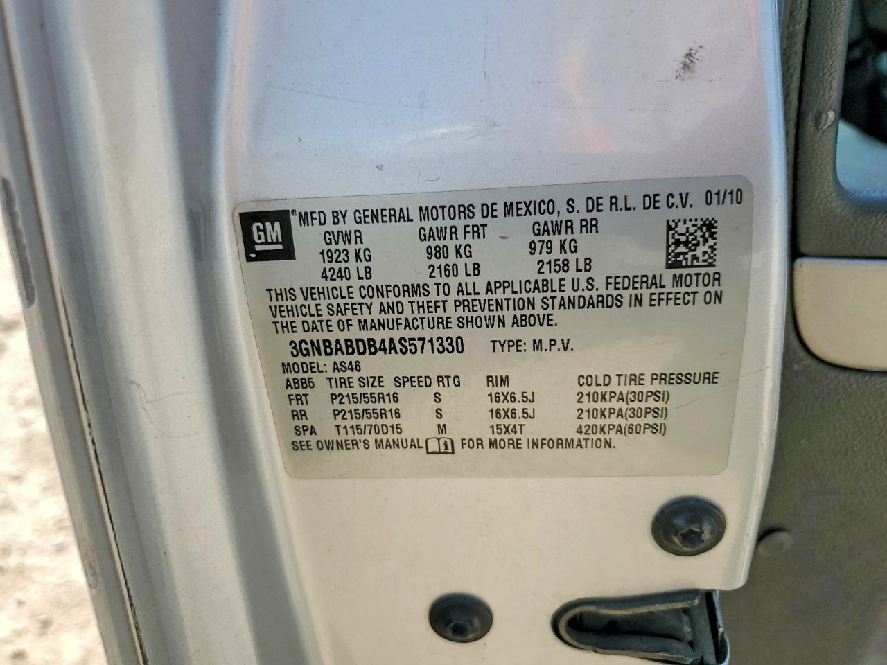 2010 Chevrolet Hhr Lt Silver vin: 3GNBABDB4AS571330