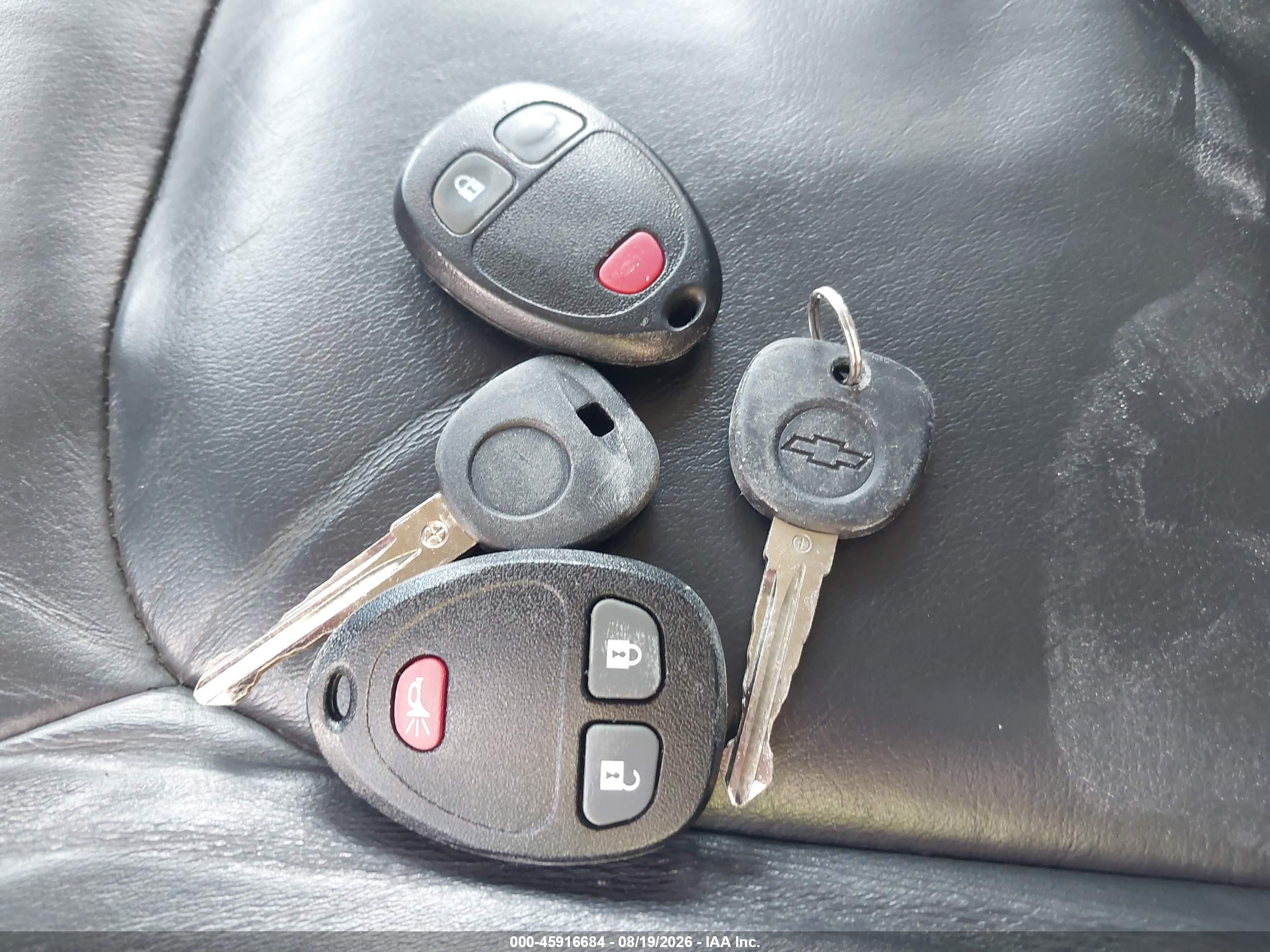 2010 Chevrolet Hhr Lt Silver vin: 3GNBABDB9AS641811