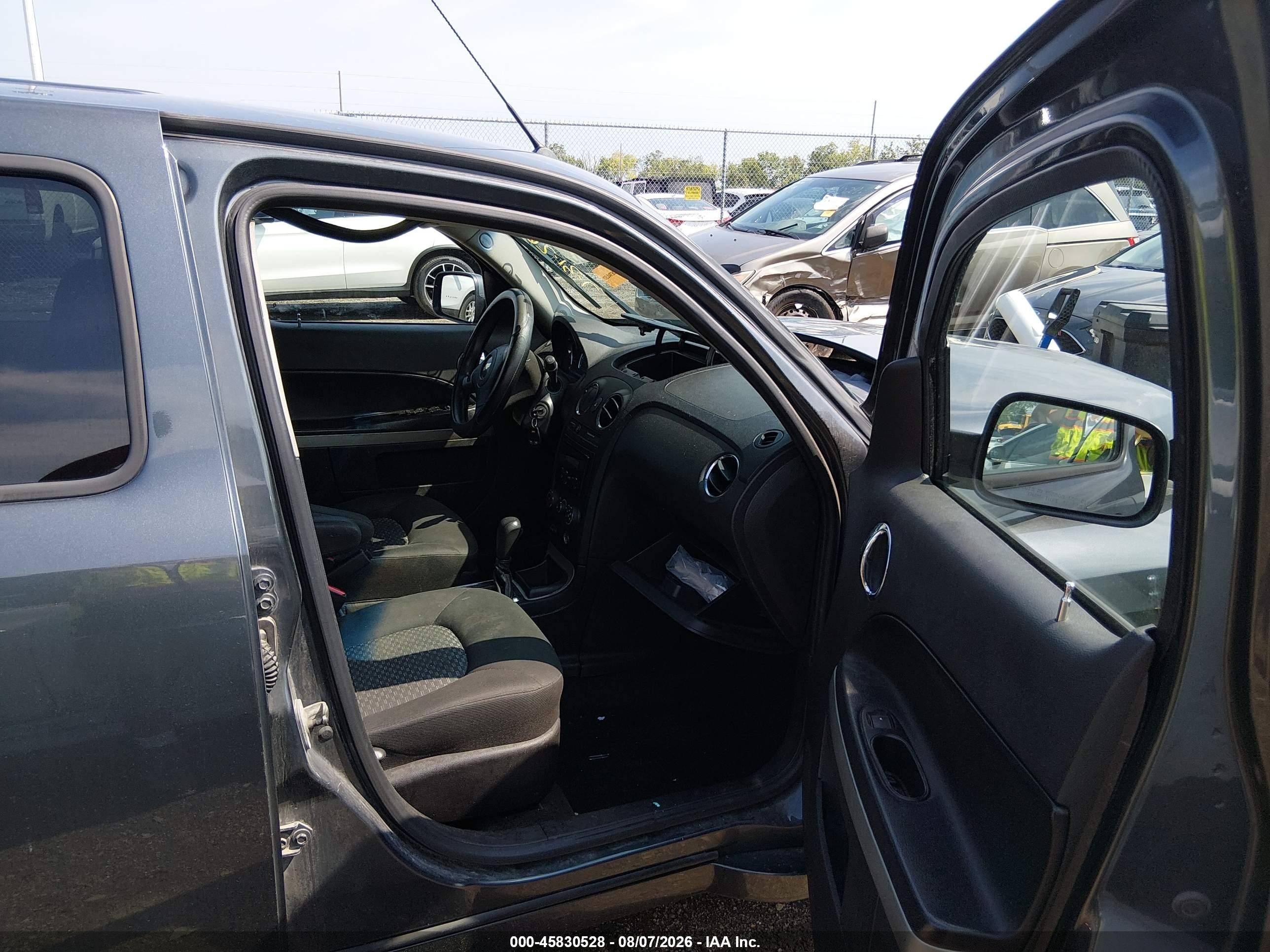 2010 Chevrolet Hhr Lt Silver vin: 3GNBABDBXAS571817