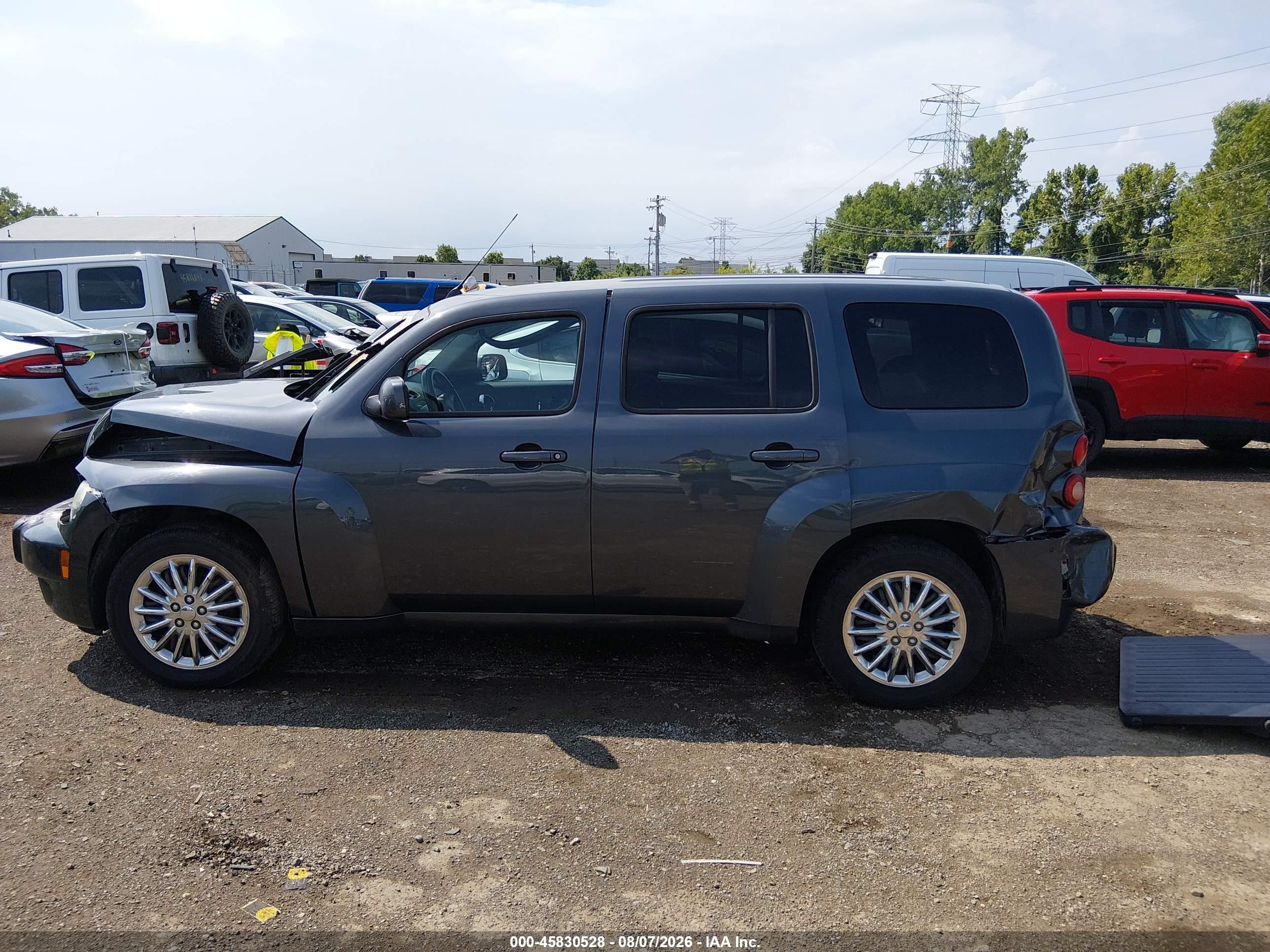 2010 Chevrolet Hhr Lt Silver vin: 3GNBABDBXAS571817