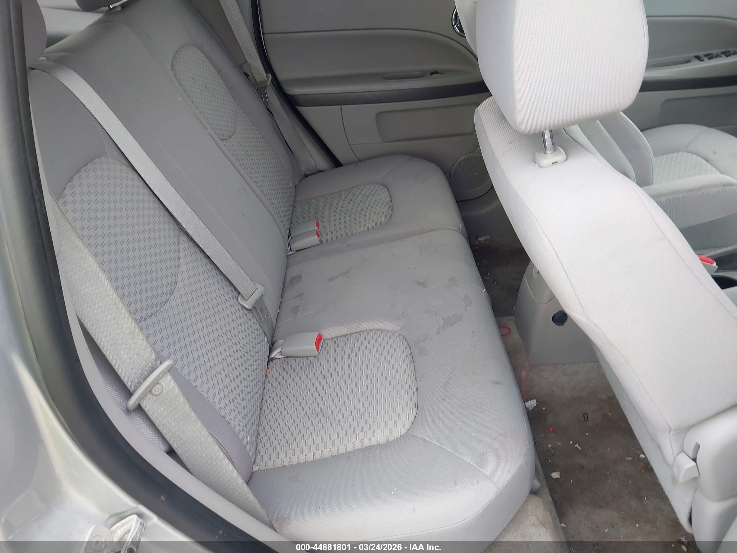 2011 Chevrolet Hhr Lt Silver vin: 3GNBABFU0BS565914