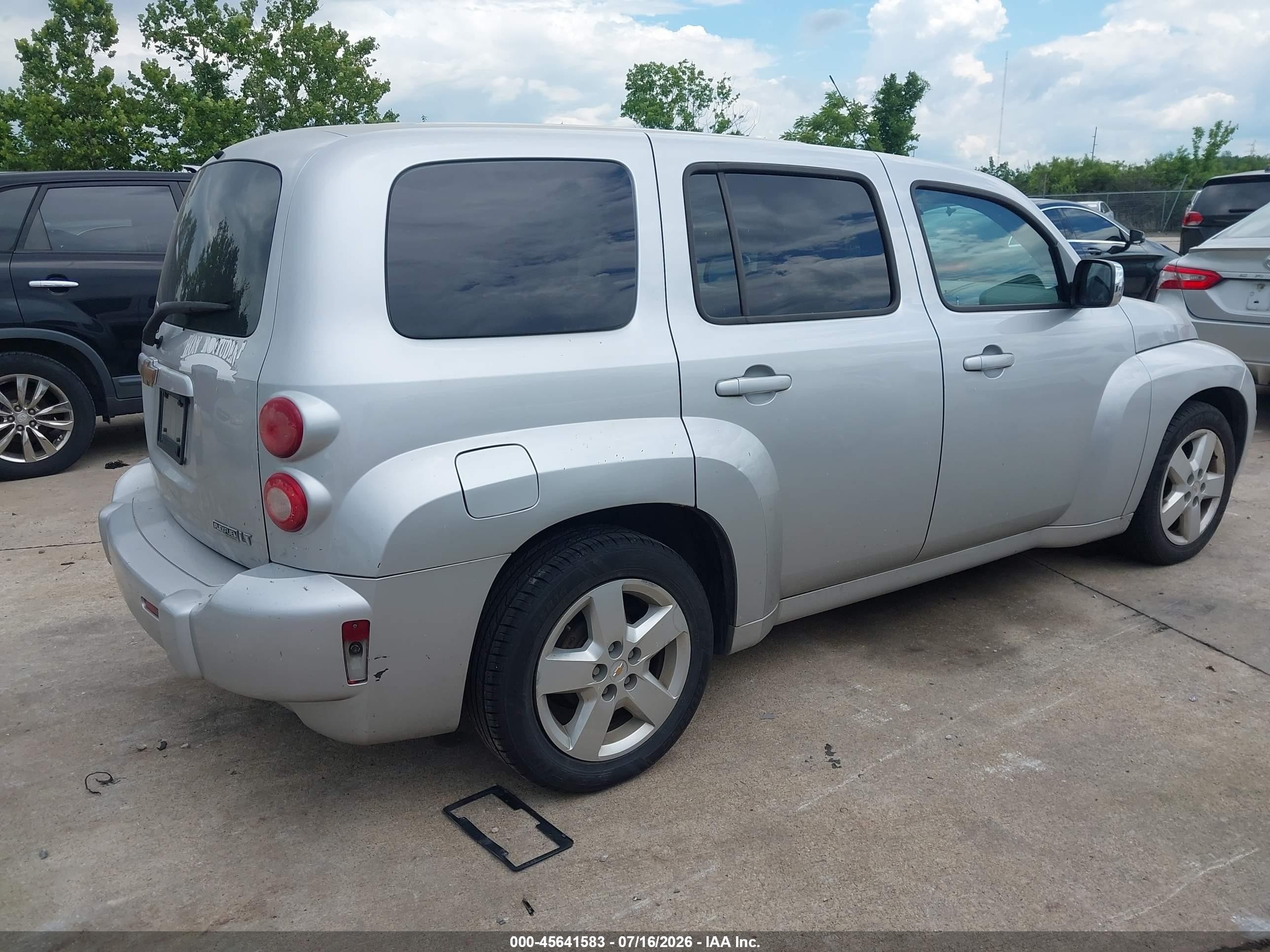 2011 Chevrolet Hhr Lt W/1lt Silver vin: 3GNBABFW1BS515041