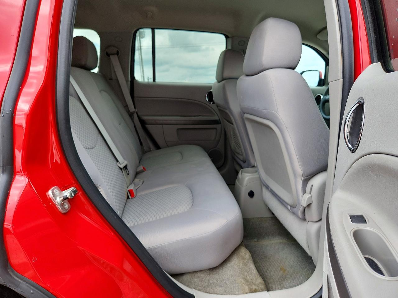 2011 Chevrolet Hhr Lt Red vin: 3GNBABFW2BS628271