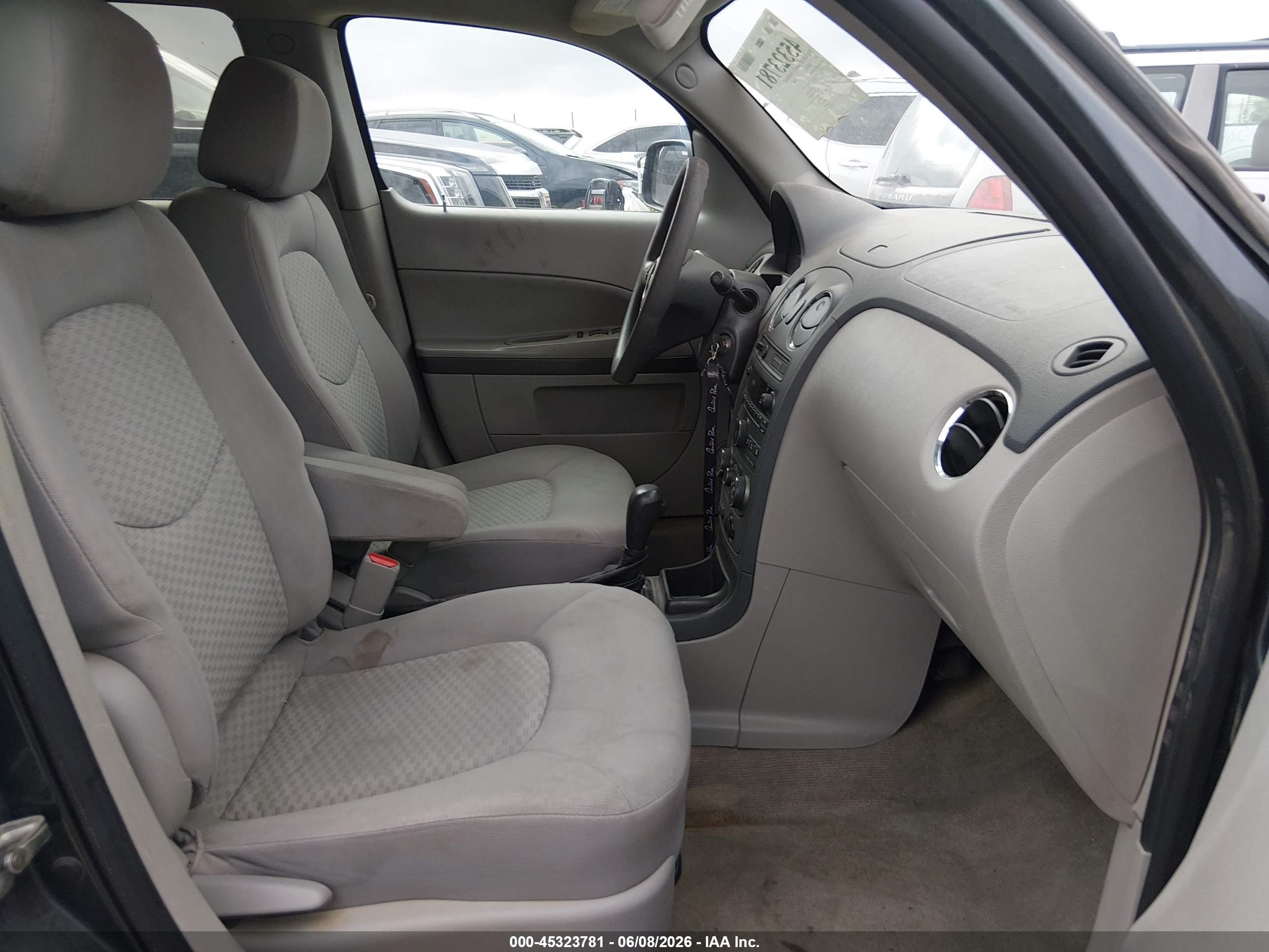 2011 Chevrolet Hhr Lt Gray vin: 3GNBABFW6BS646496