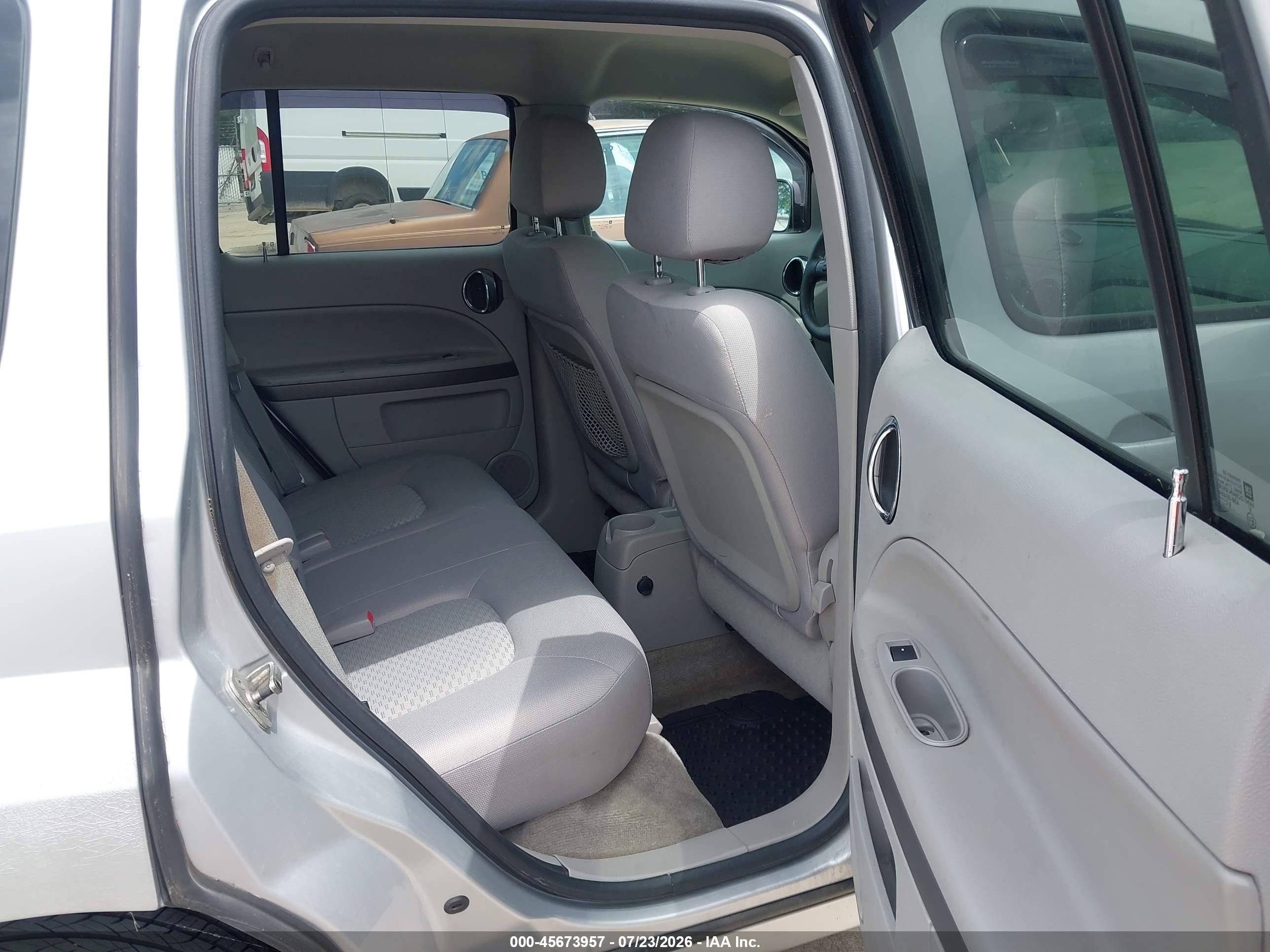 2011 Chevrolet Hhr Lt W/1lt Серебряный vin: 3GNBABFW8BS530958