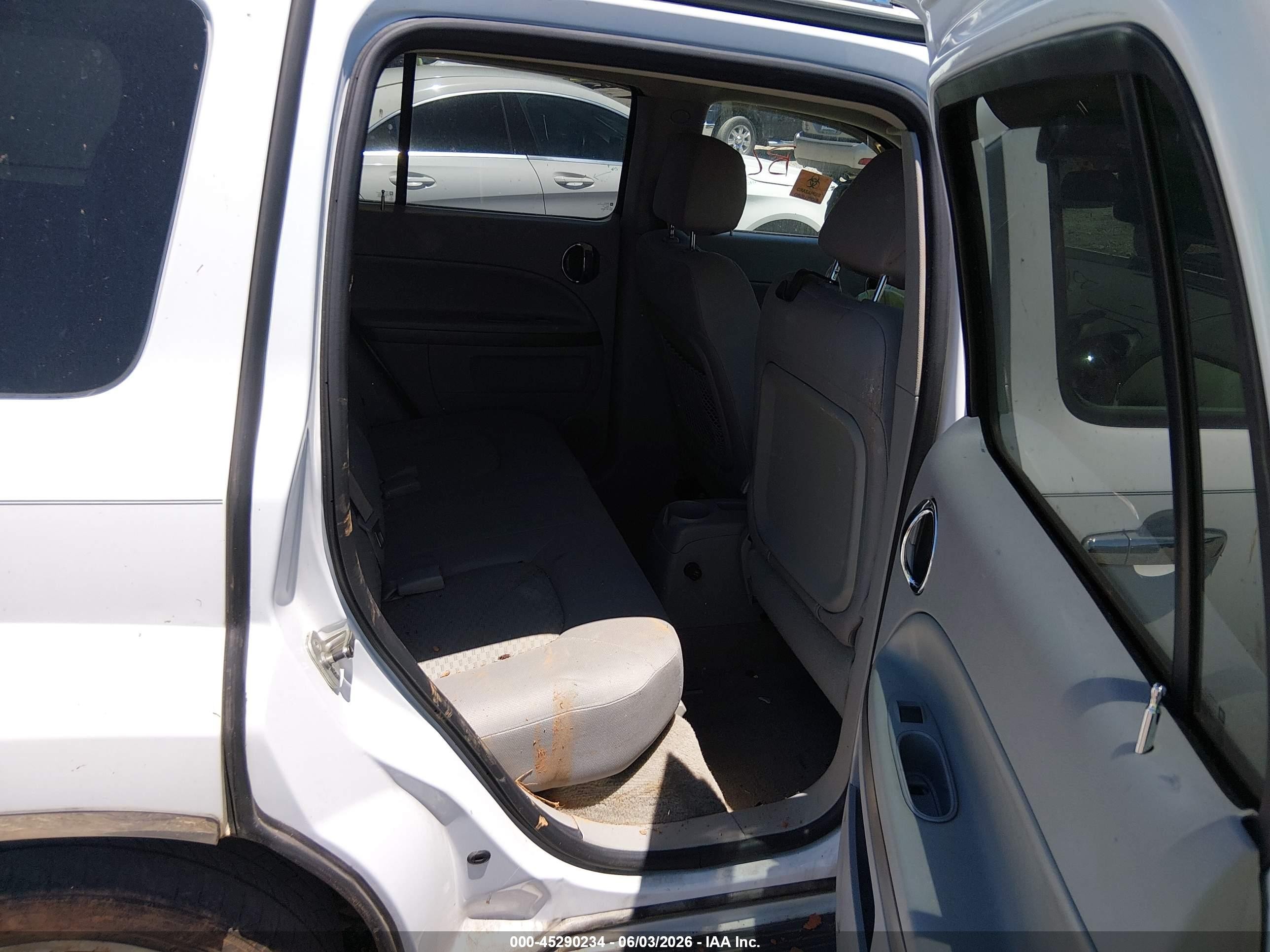 2010 Chevrolet Hhr Lt White vin: 3GNBACDV1AS538799