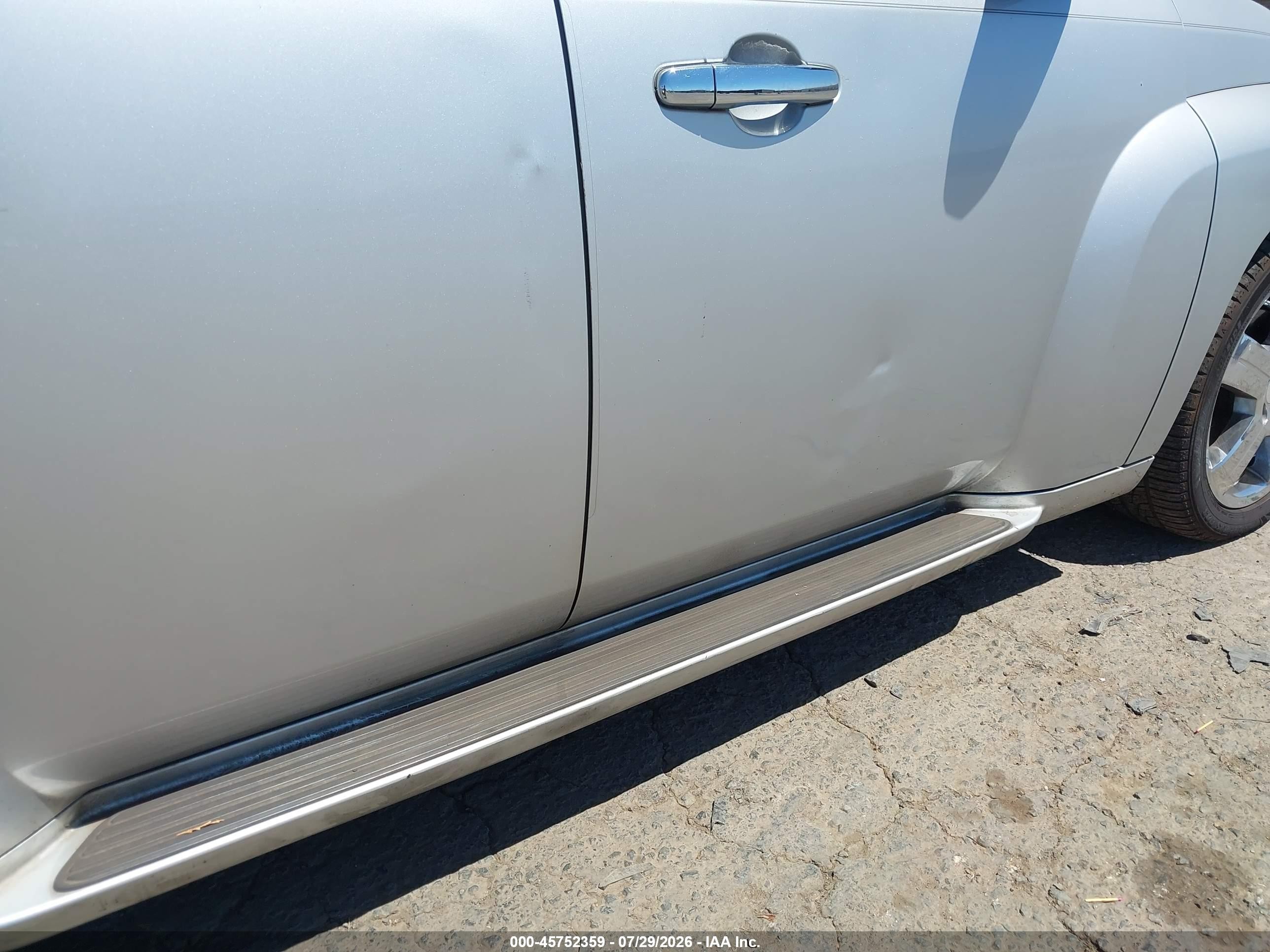 2010 Chevrolet Hhr Lt Silver vin: 3GNBACDV6AS593006