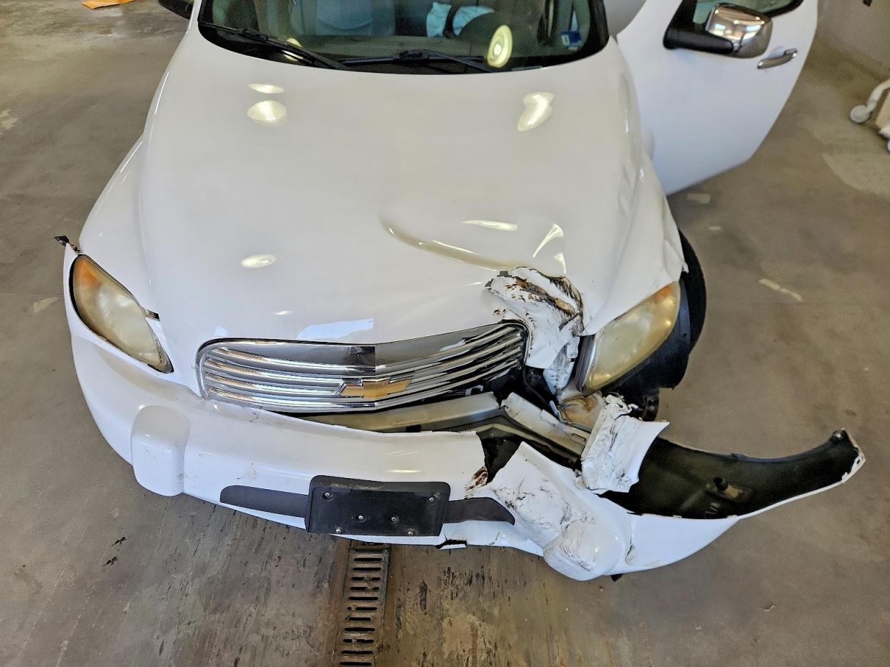 2011 Chevrolet Hhr Lt White vin: 3GNBACFU1BS658205