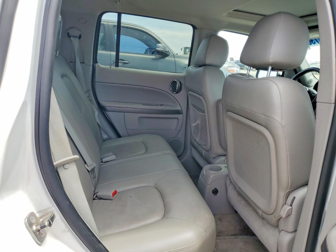 2011 Chevrolet Hhr Lt White vin: 3GNBACFU4BS657338