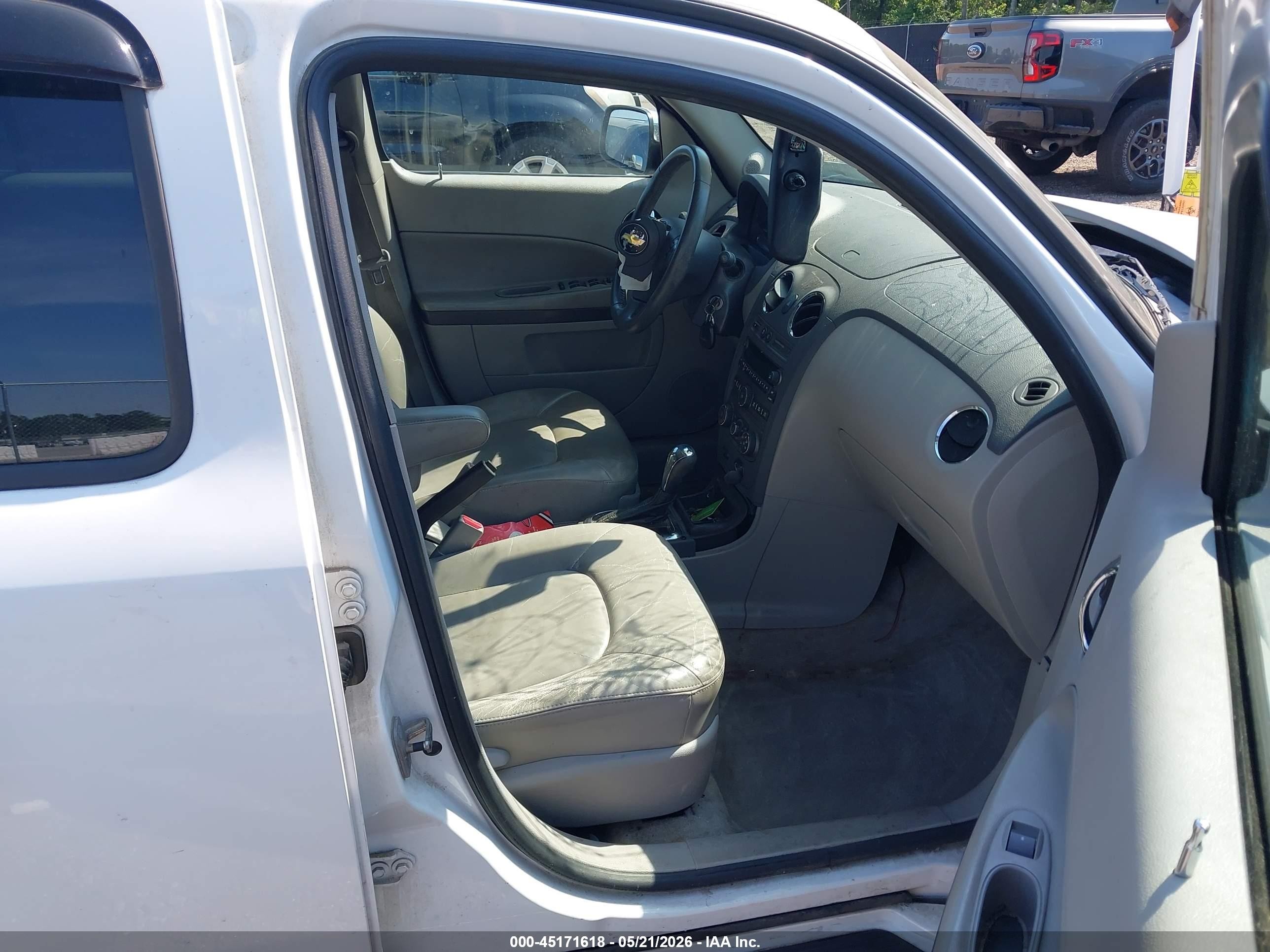 2011 Chevrolet Hhr Lt White vin: 3GNBACFU5BS601957