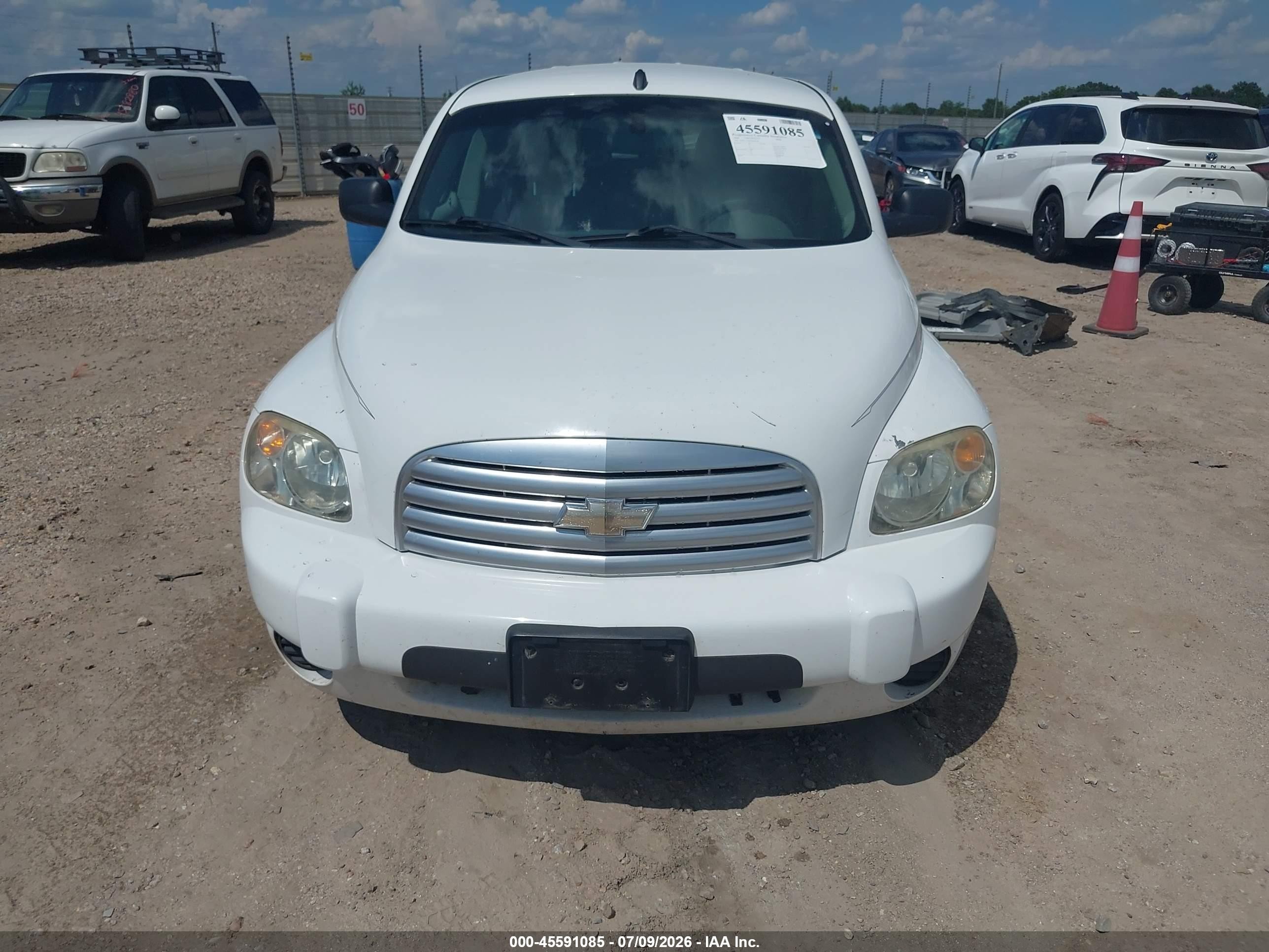2009 Chevrolet Hhr Ls White vin: 3GNCA13B79S609340