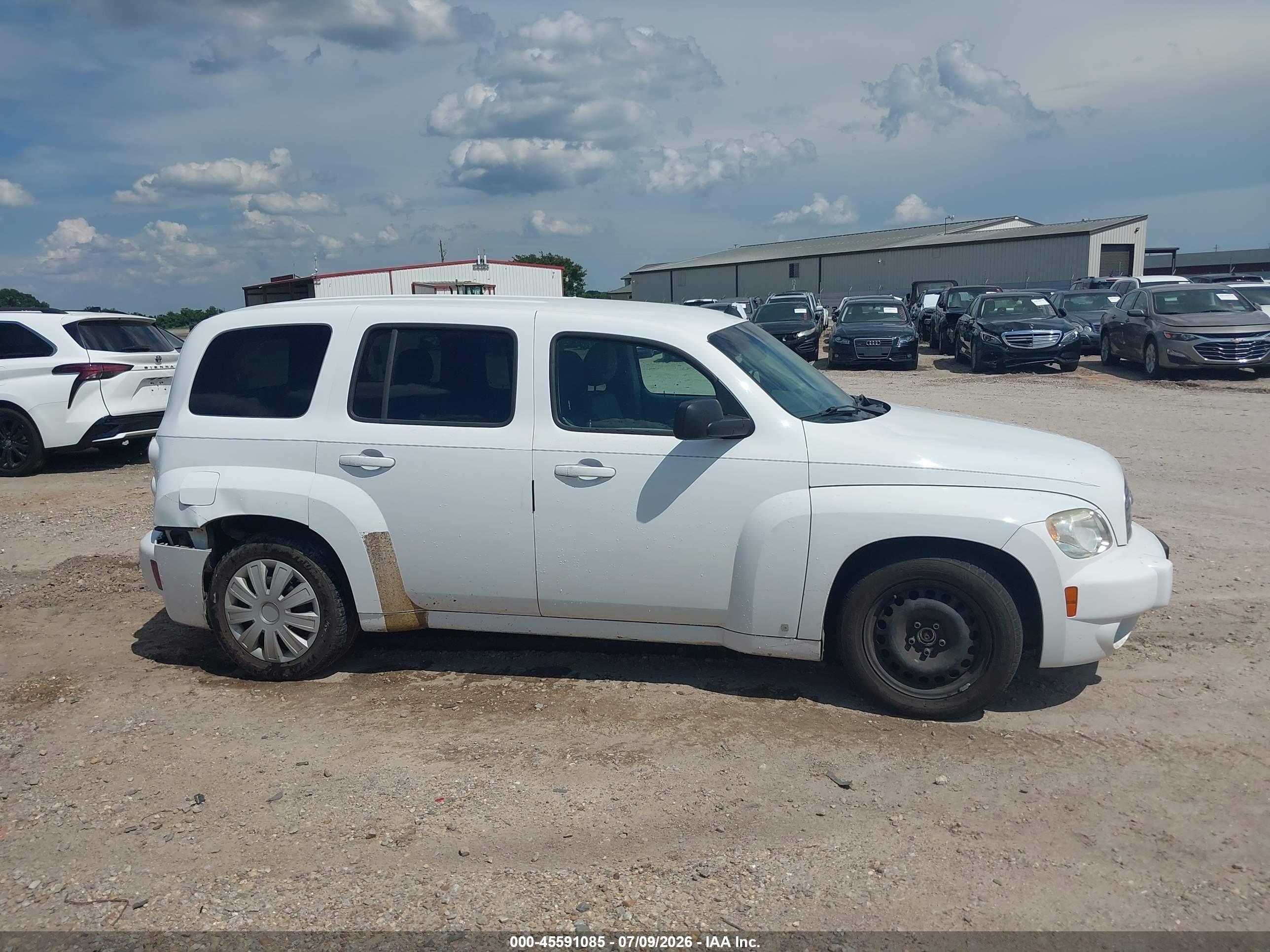 2009 Chevrolet Hhr Ls White vin: 3GNCA13B79S609340