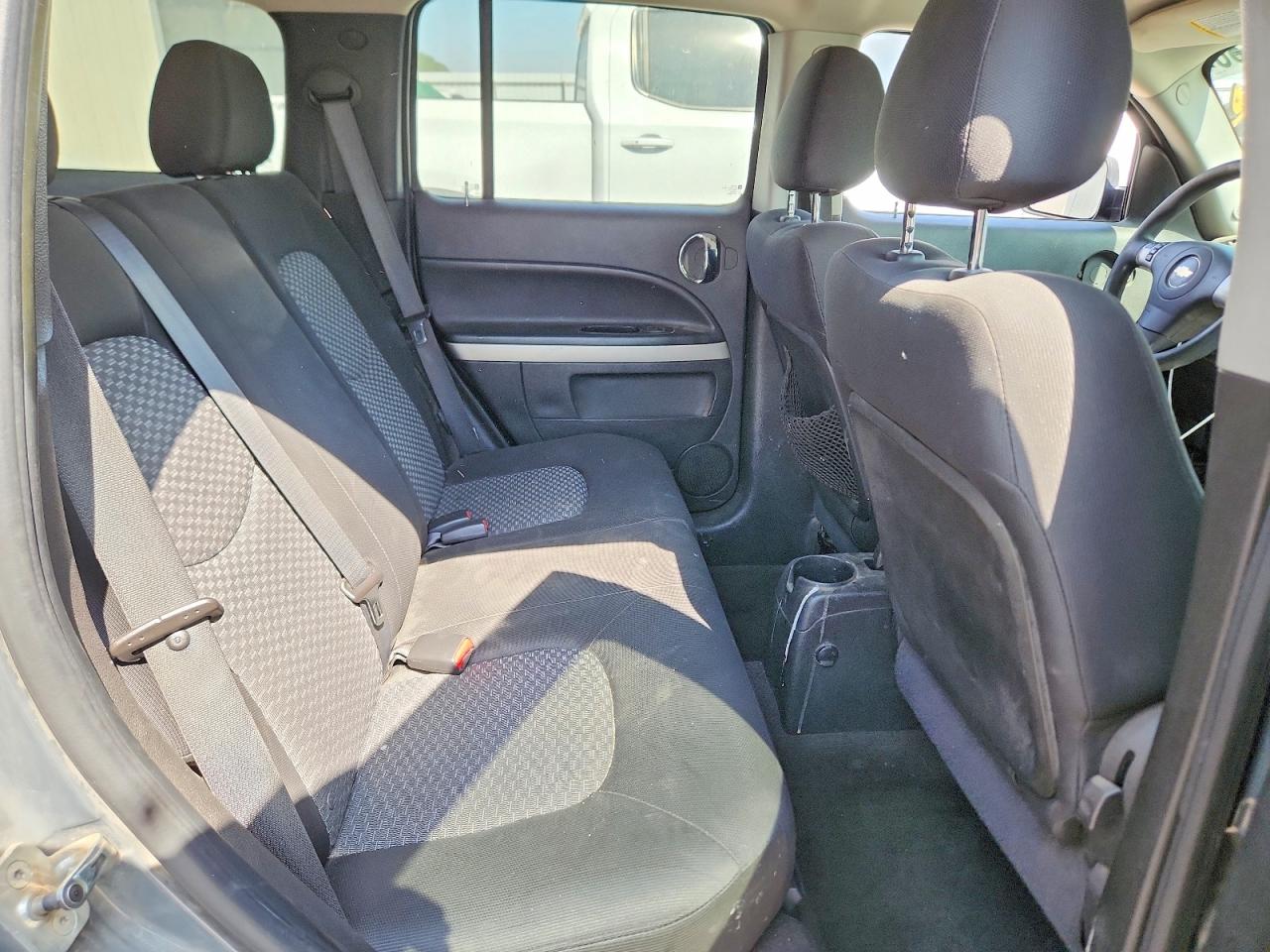 2009 Chevrolet Hhr Ls Gray vin: 3GNCA13BX9S521124