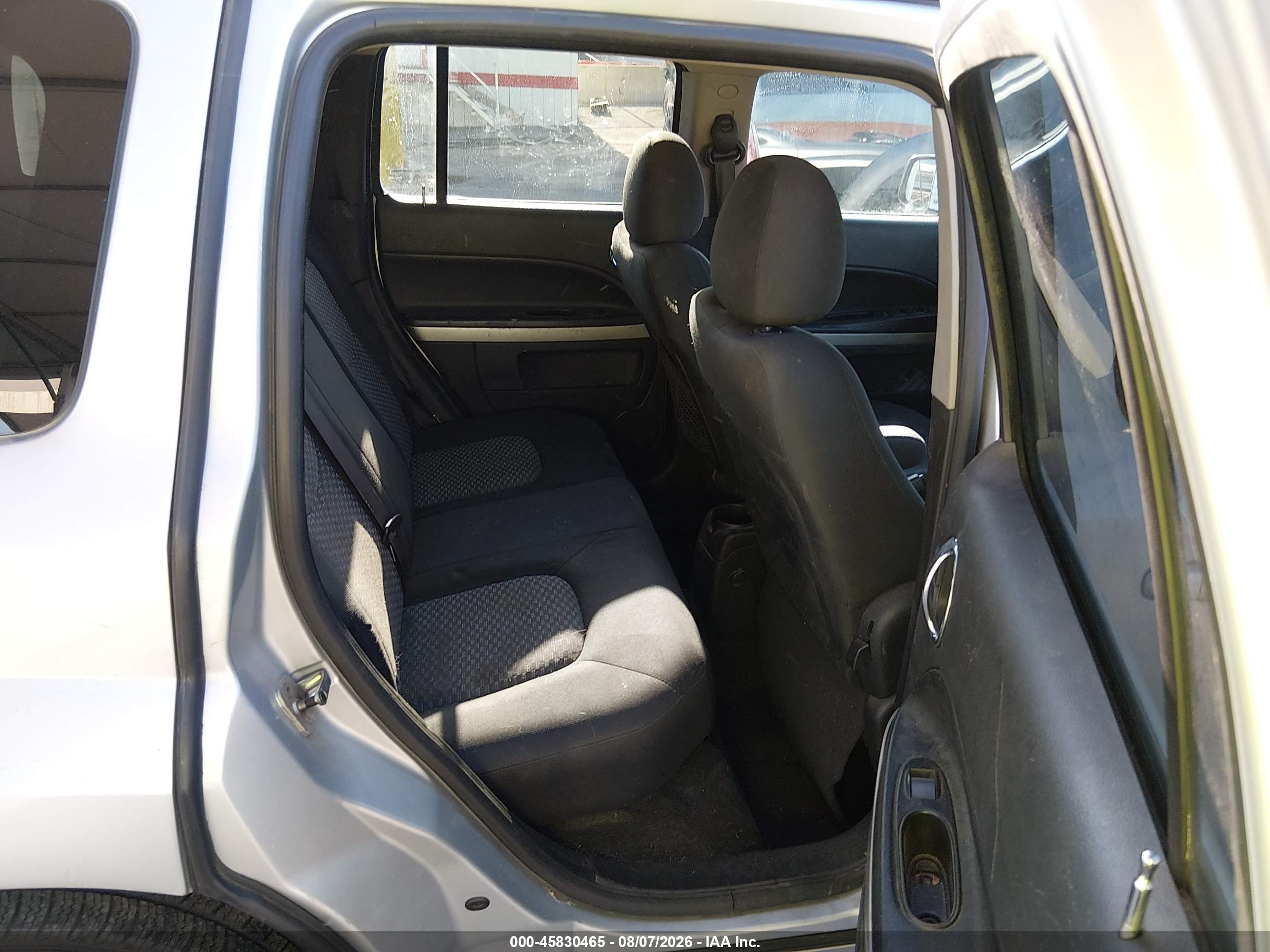 2009 Chevrolet Hhr Lt Silver vin: 3GNCA23B09S633856