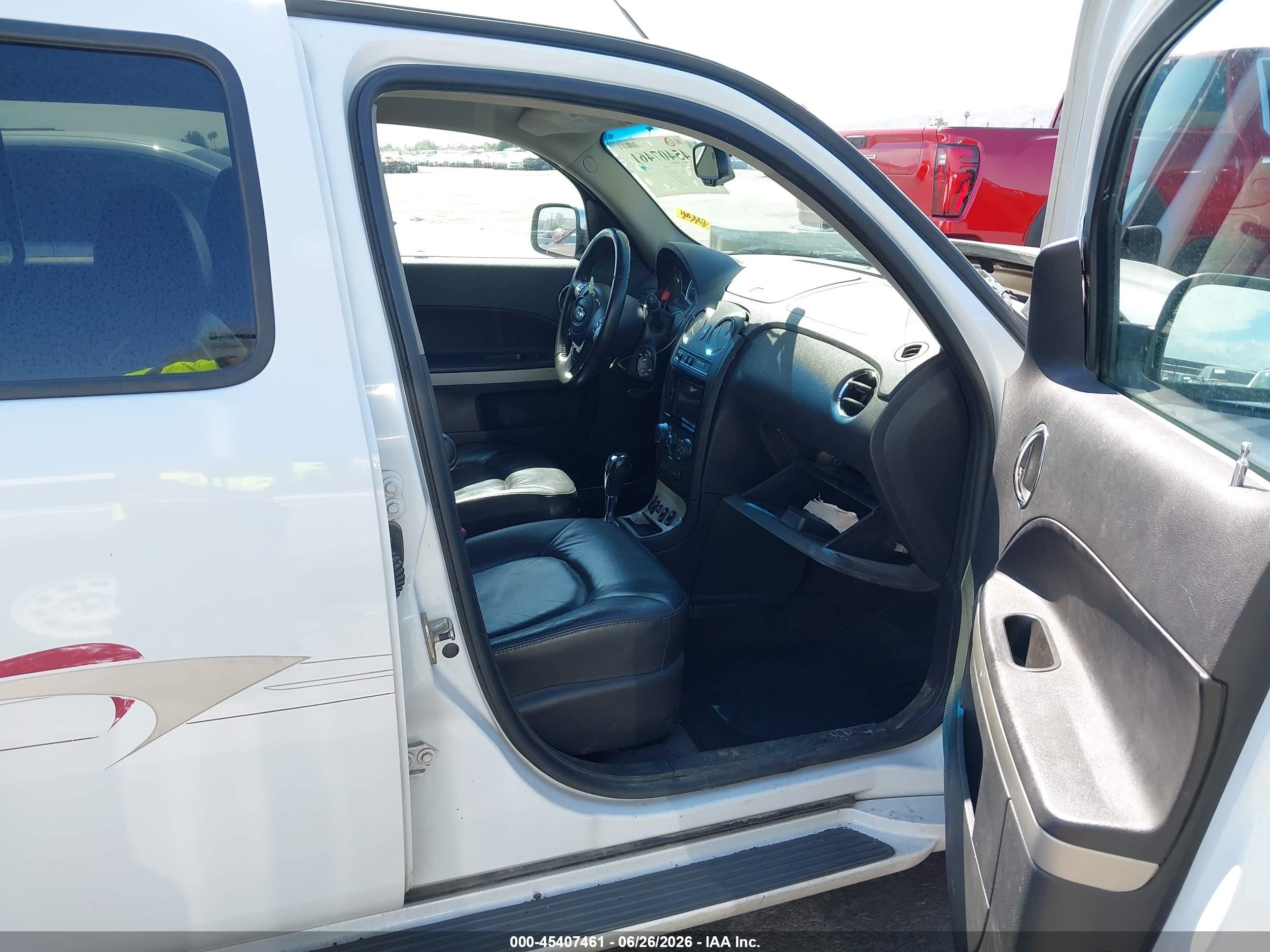 2008 Chevrolet Hhr Lt White vin: 3GNCA53P48S682005