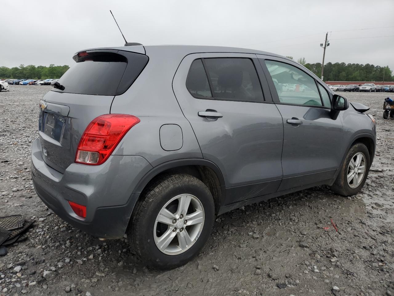 2020 Chevrolet Trax Ls Gray vin: 3GNCJKSB1LL288517