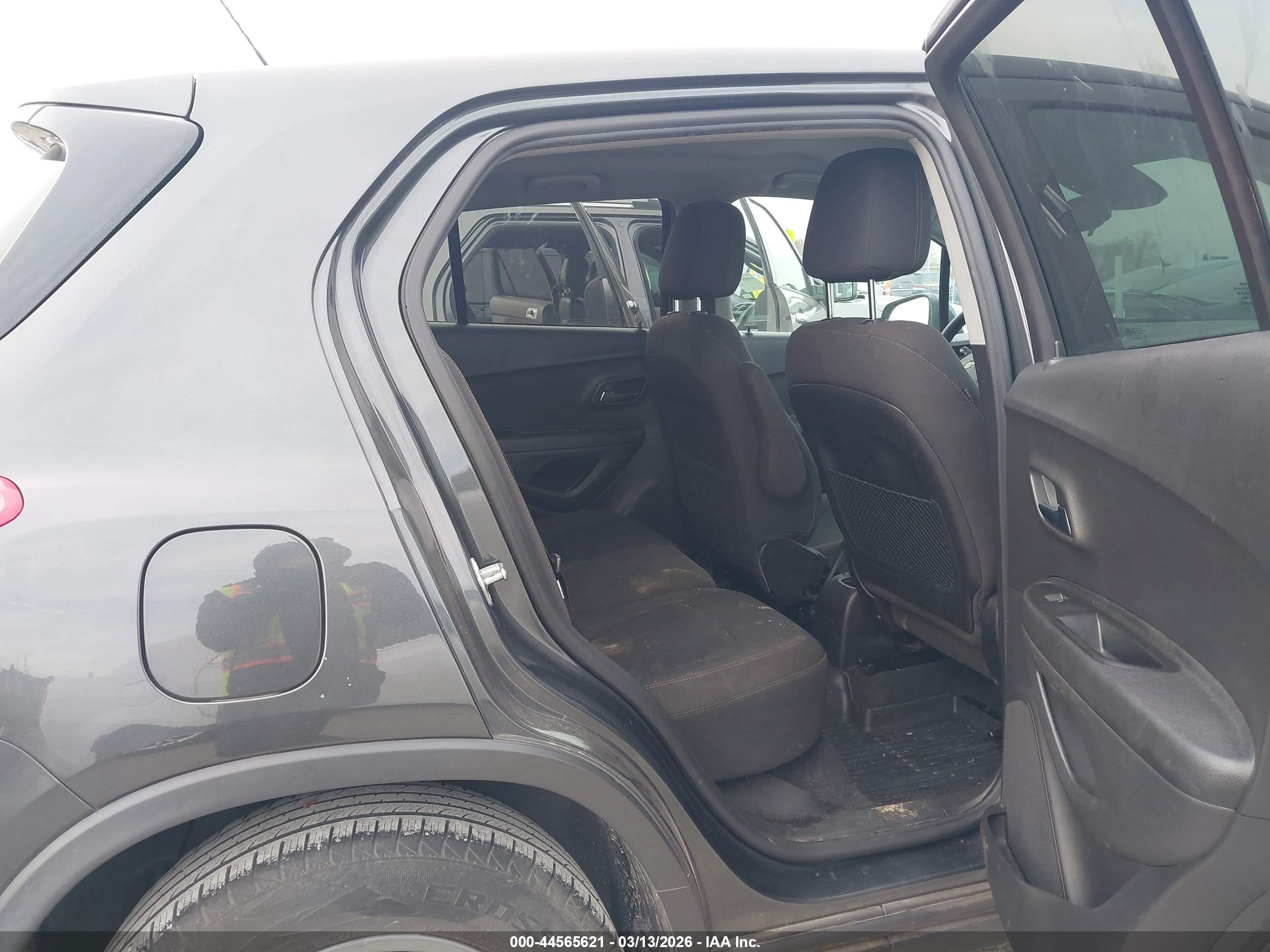2019 Chevrolet Trax Ls Серый vin: 3GNCJKSB4KL207234