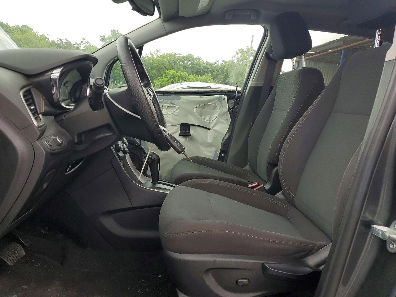 2020 Chevrolet Trax Ls Gray vin: 3GNCJKSB6LL166123