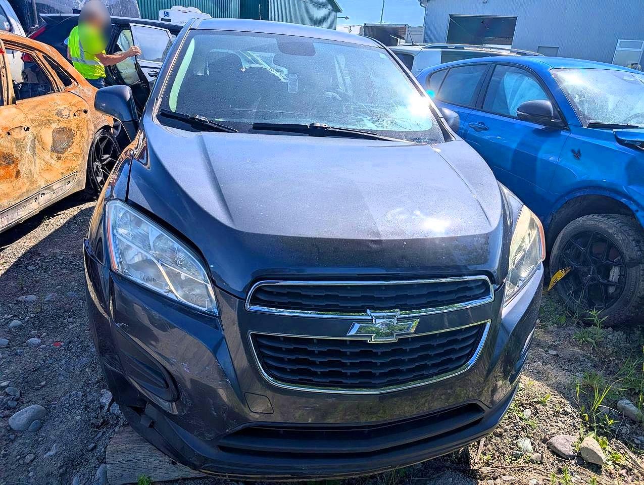 2015 Chevrolet Trax Ls Charcoal vin: 3GNCJKSB8FL173000
