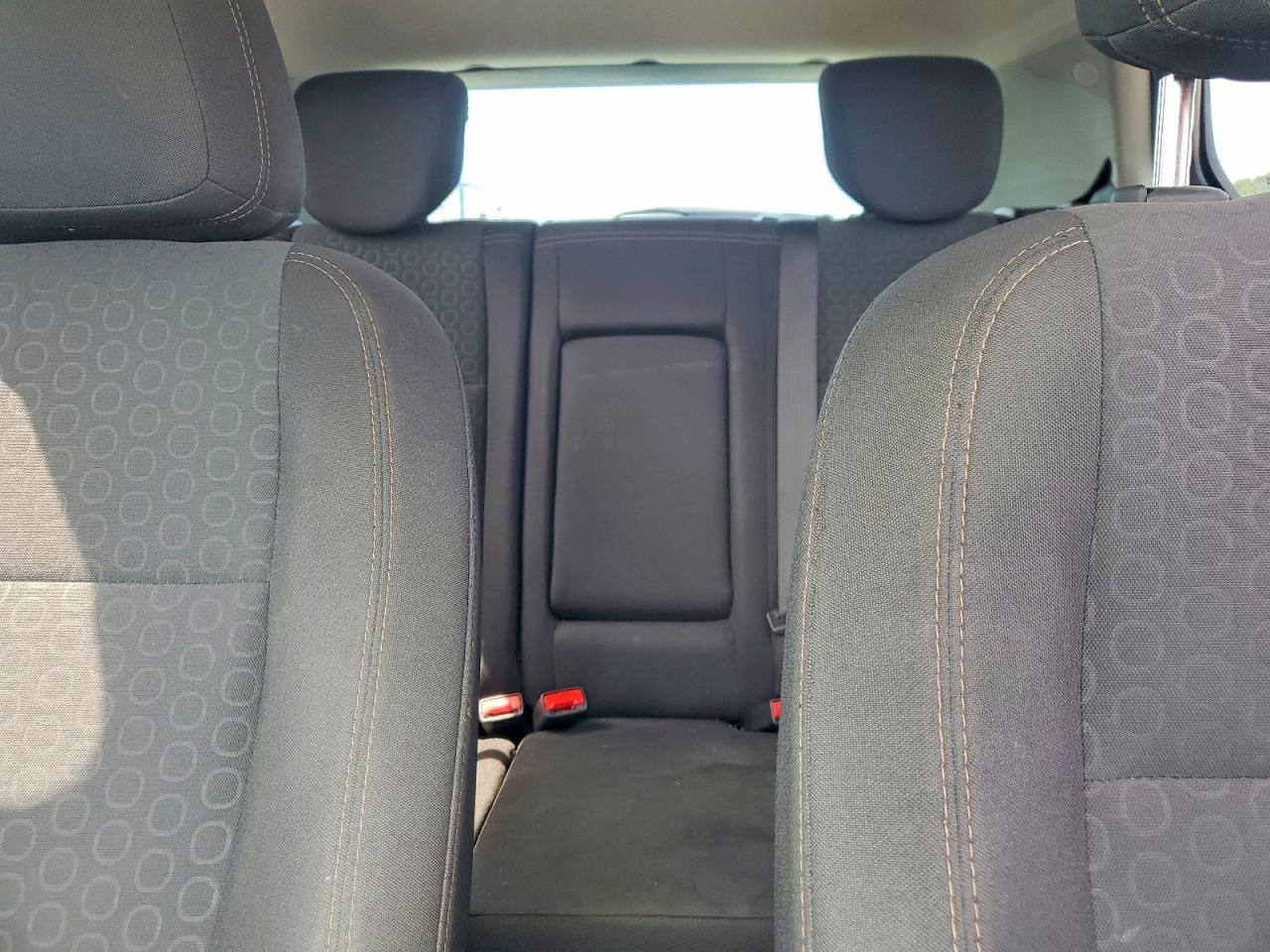 2020 Chevrolet Trax Ls Silver vin: 3GNCJKSB8LL191914