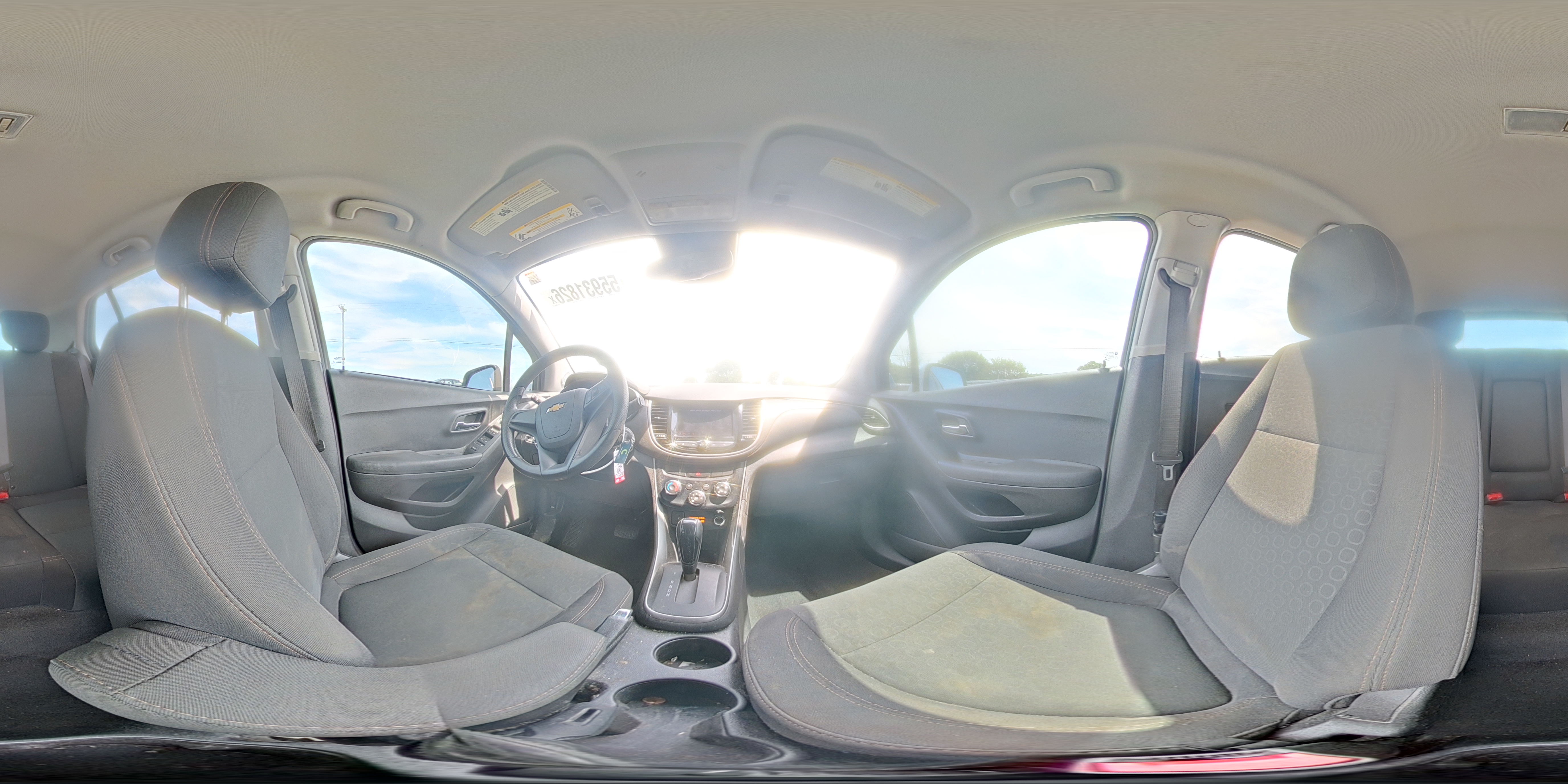 2020 Chevrolet Trax Ls Silver vin: 3GNCJKSB8LL191914