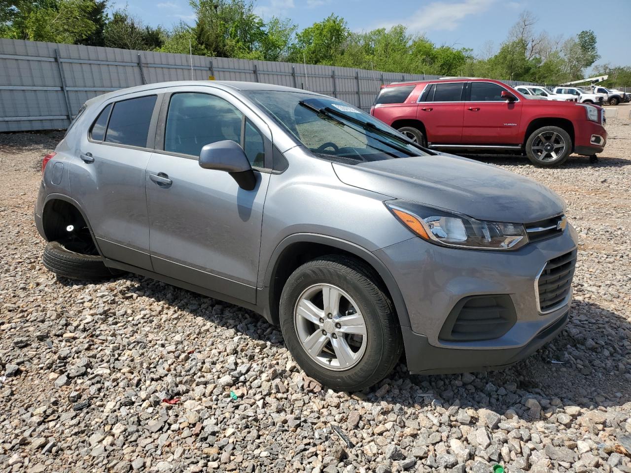 2020 Chevrolet Trax Gray vin: 3GNCJKSBXLL140690