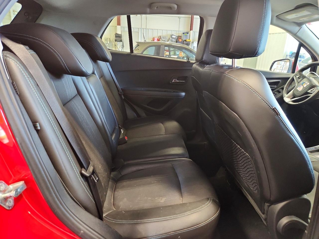 2015 Chevrolet Trax 1lt Red vin: 3GNCJLSB0FL246558