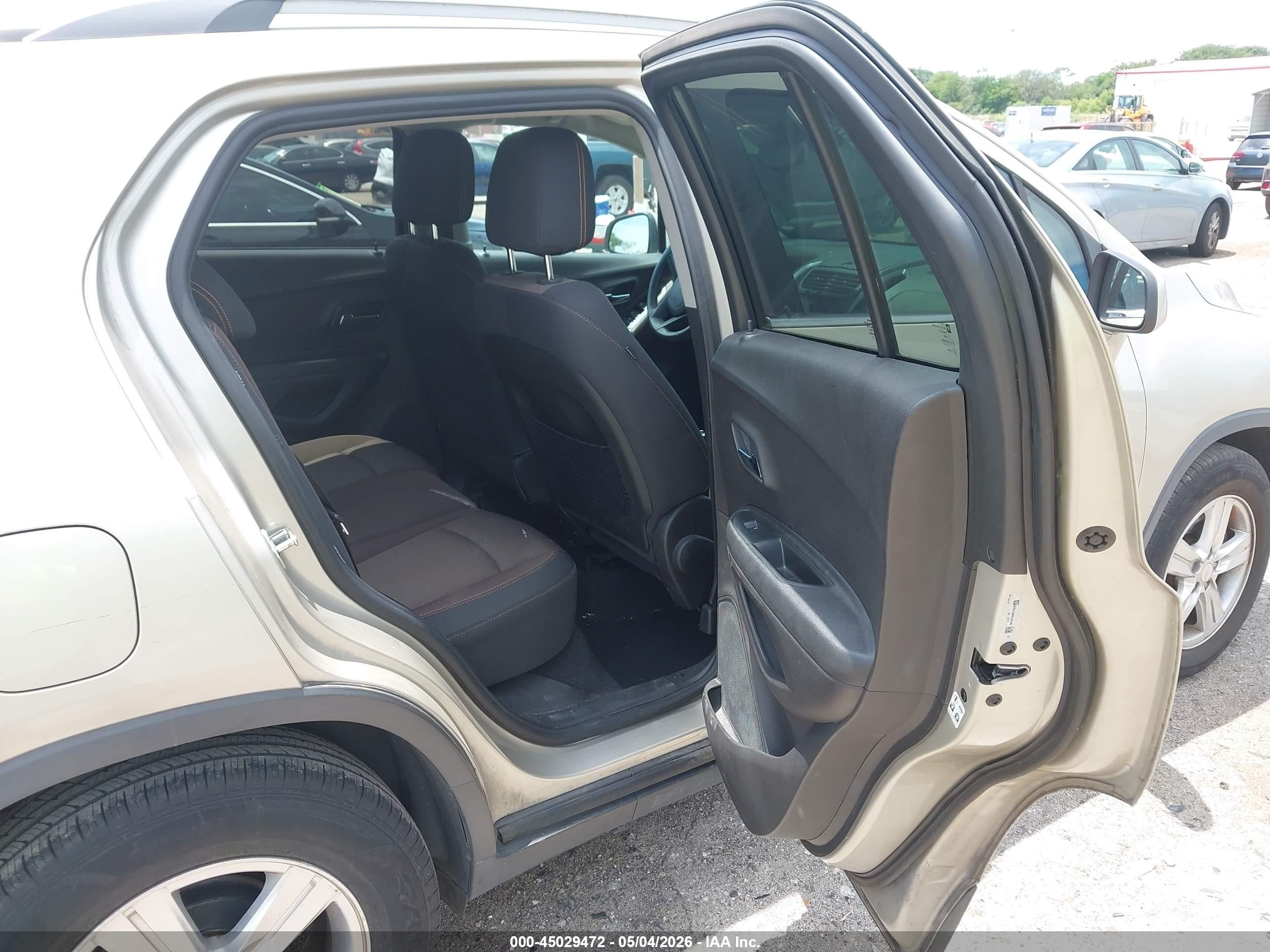 2016 Chevrolet Trax Lt Beige vin: 3GNCJLSB0GL224108