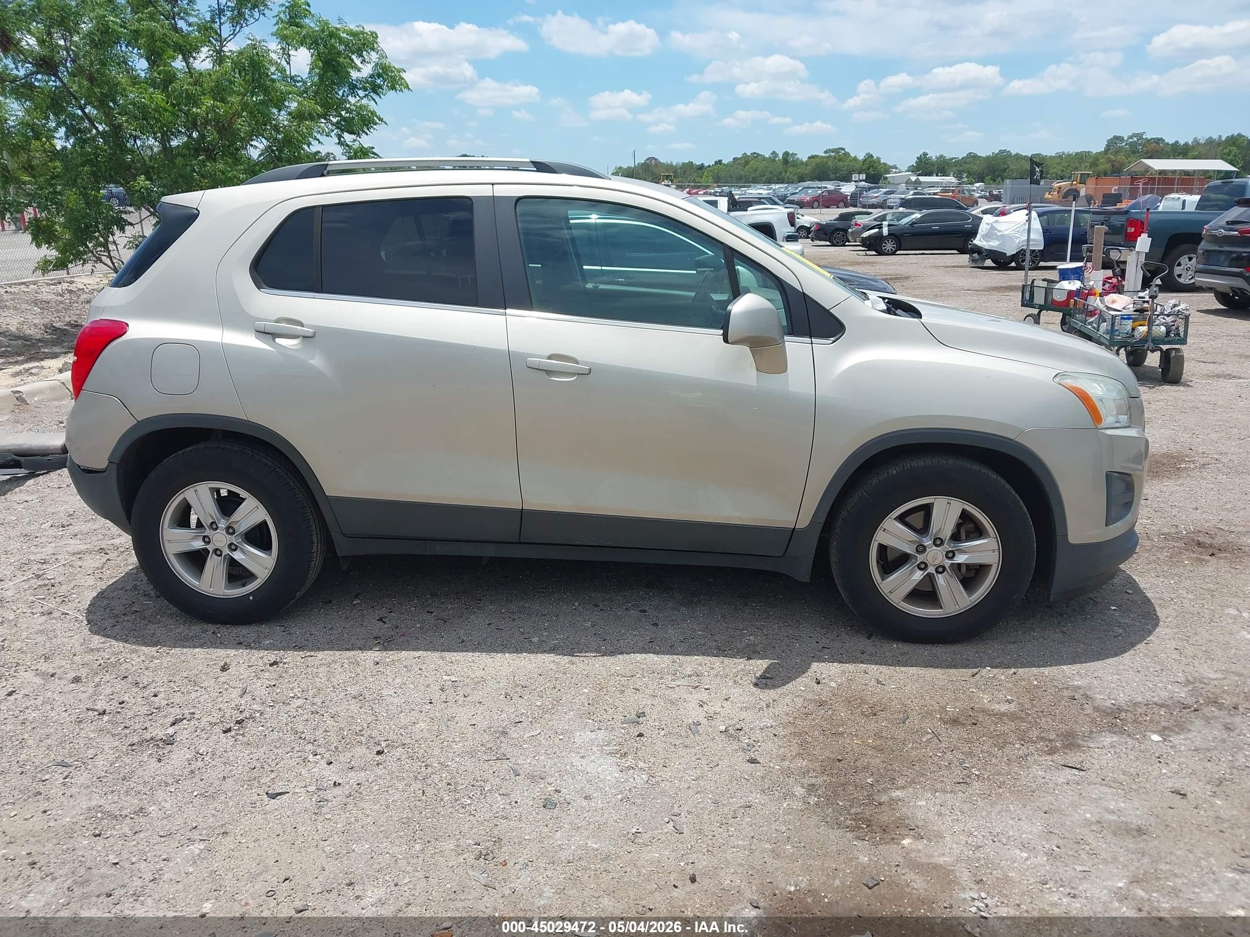 2016 Chevrolet Trax Lt Beige vin: 3GNCJLSB0GL224108