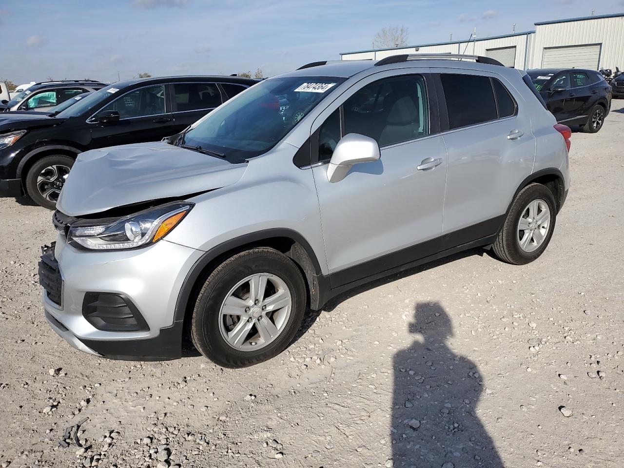 2020 Chevrolet Trax 1lt Silver vin: 3GNCJLSB0LL203057