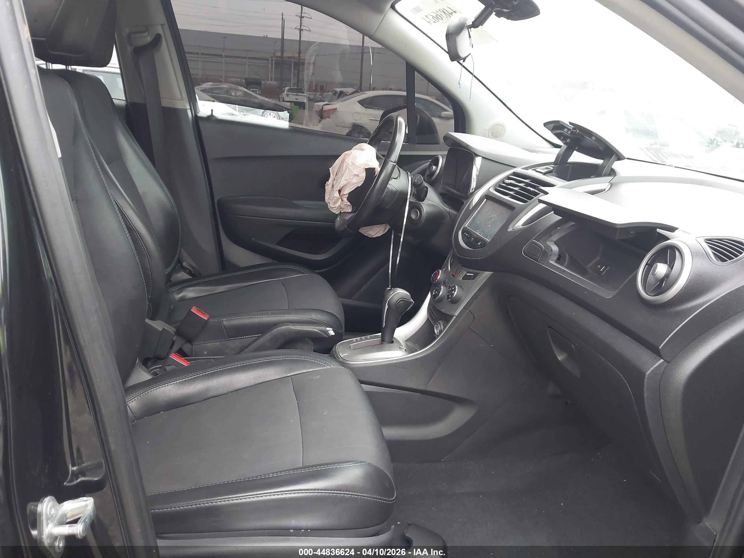 2015 Chevrolet Trax Lt Black vin: 3GNCJLSB1FL186984