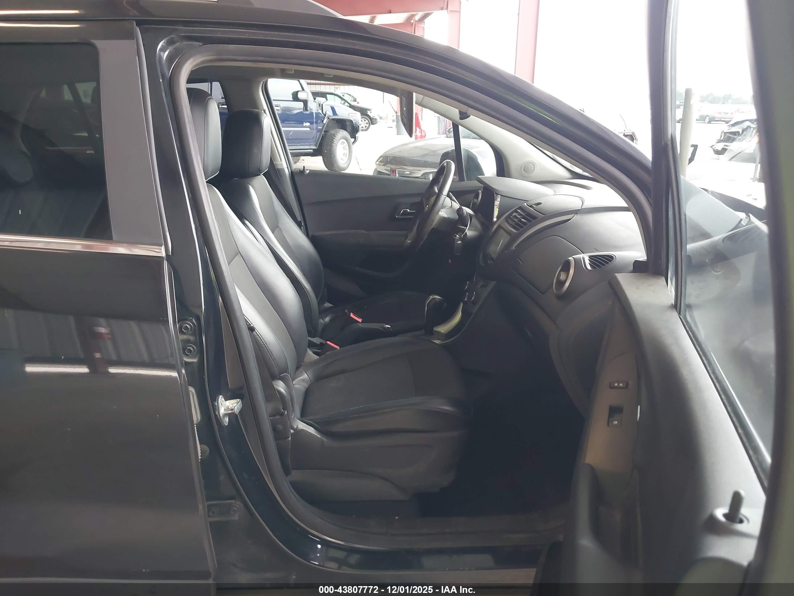 2015 Chevrolet Trax Lt Черный vin: 3GNCJLSB1FL245998