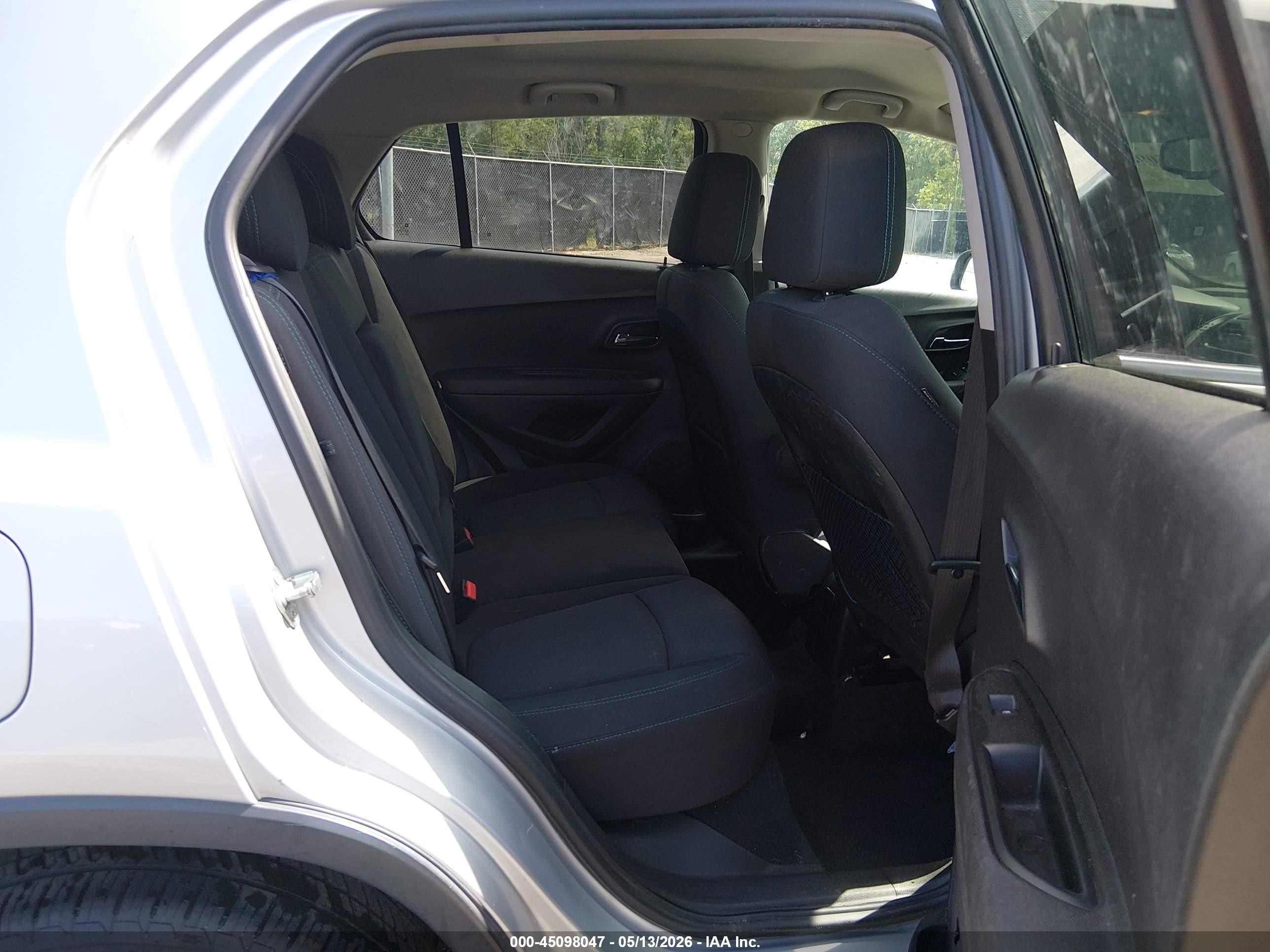 2016 Chevrolet Trax Lt Silver vin: 3GNCJLSB1GL269414