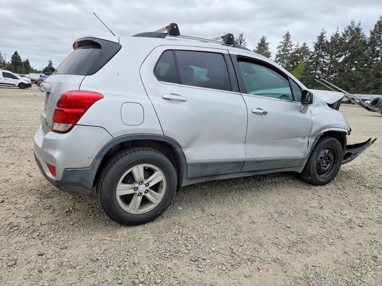 2017 Chevrolet Trax 1lt Silver vin: 3GNCJLSB1HL212938