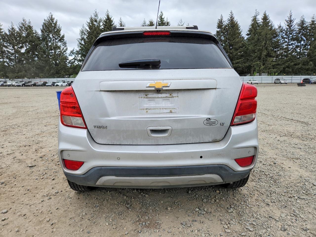 2017 Chevrolet Trax 1lt Silver vin: 3GNCJLSB1HL212938