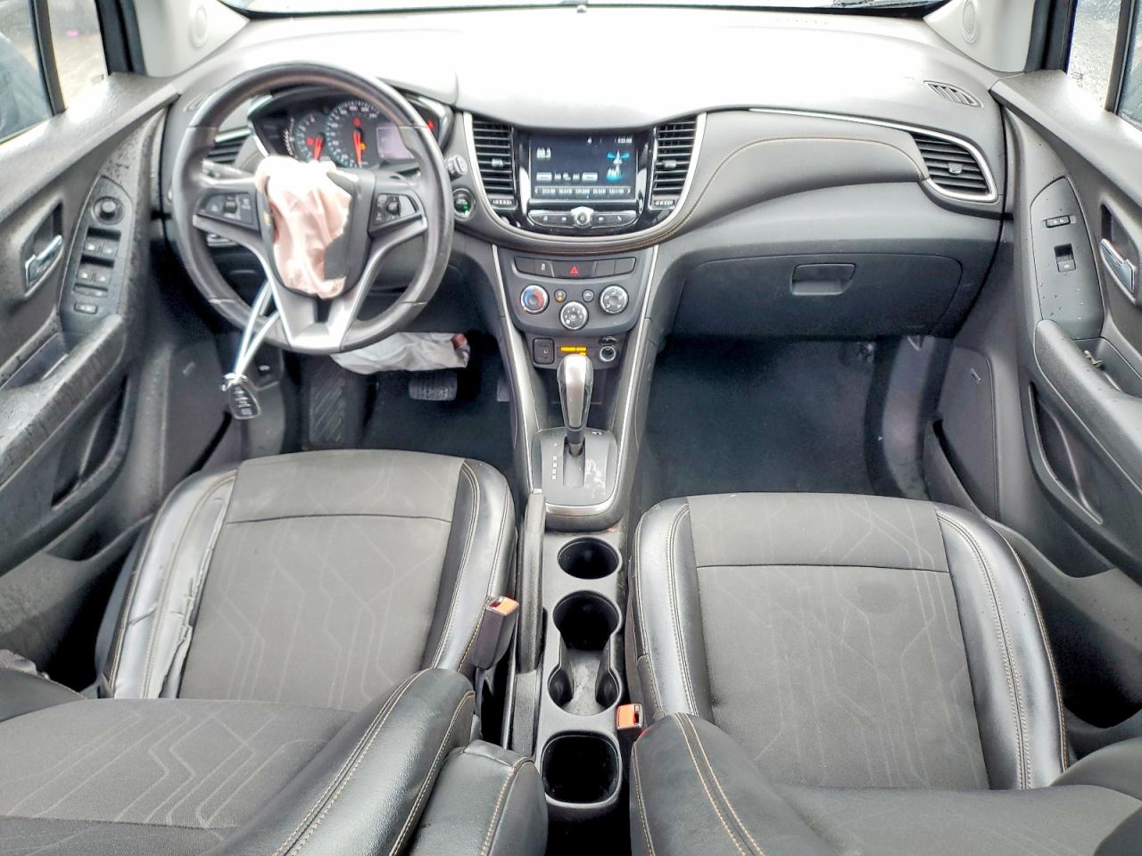 2017 Chevrolet Trax 1lt Gray vin: 3GNCJLSB2HL268547