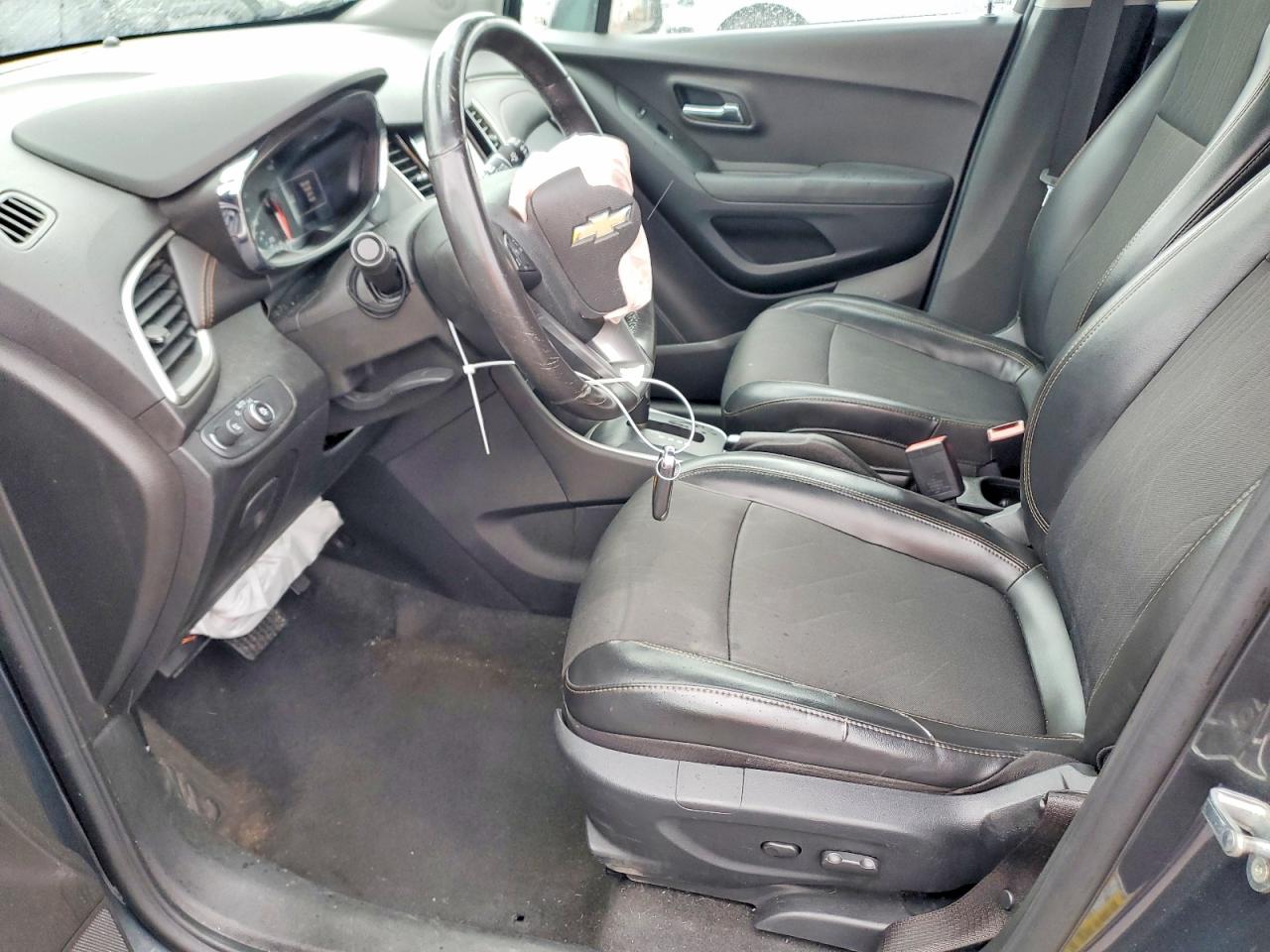 2017 Chevrolet Trax 1lt Gray vin: 3GNCJLSB2HL268547