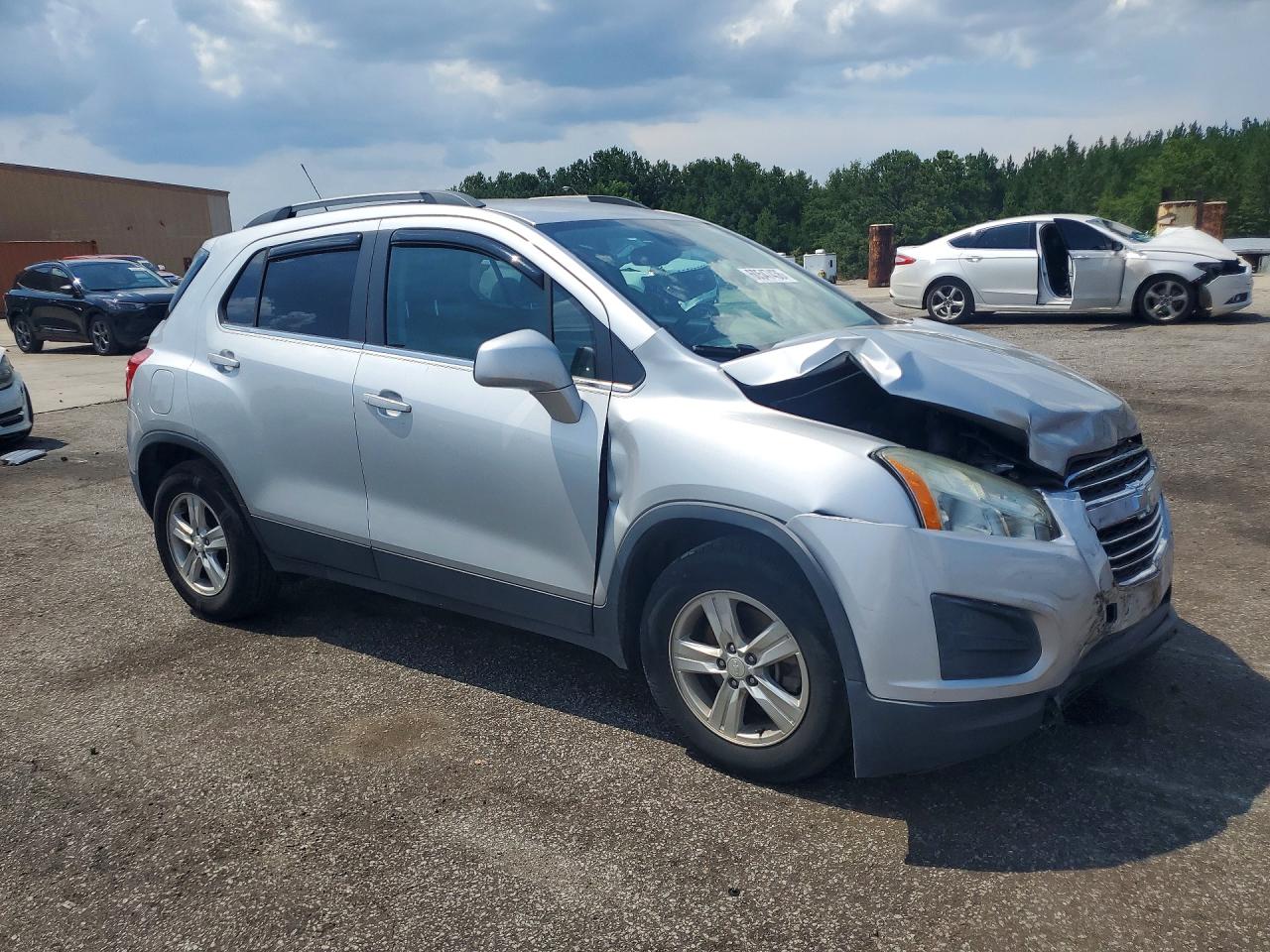 2015 Chevrolet Trax 1lt Silver vin: 3GNCJLSB3FL208869