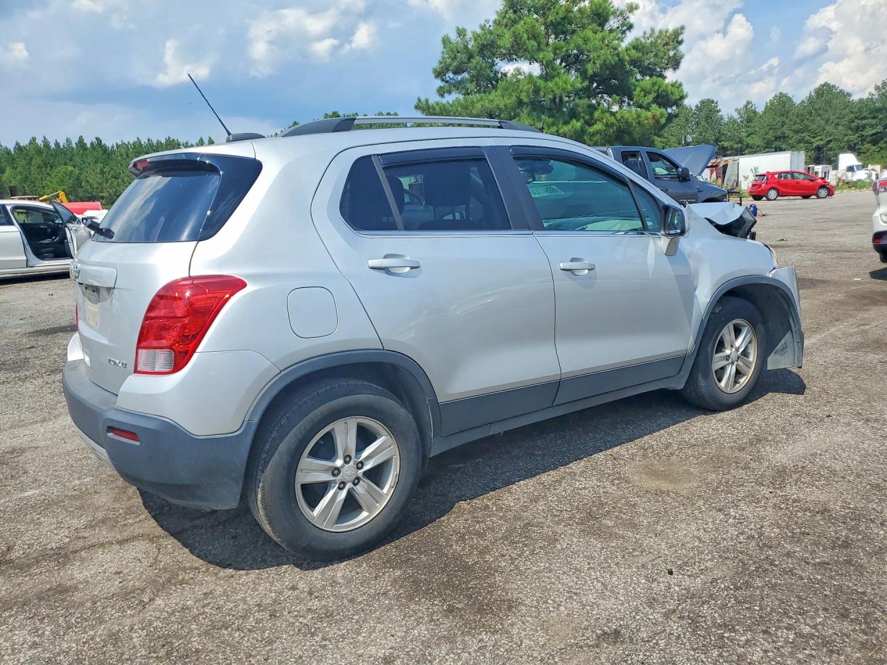 2015 Chevrolet Trax 1lt Silver vin: 3GNCJLSB3FL208869