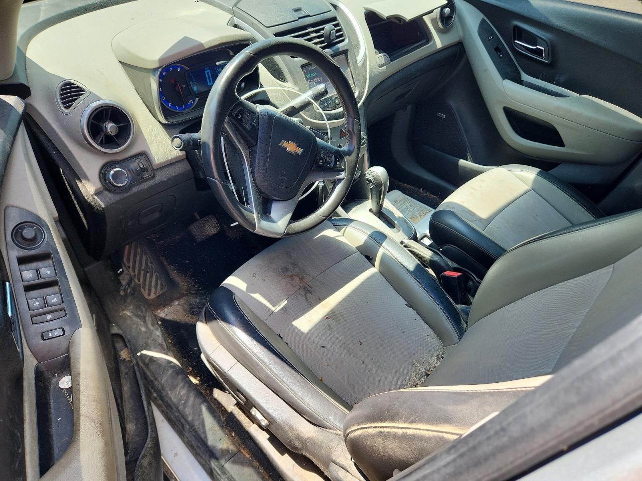 2015 Chevrolet Trax 1lt Серебряный vin: 3GNCJLSB3FL212520