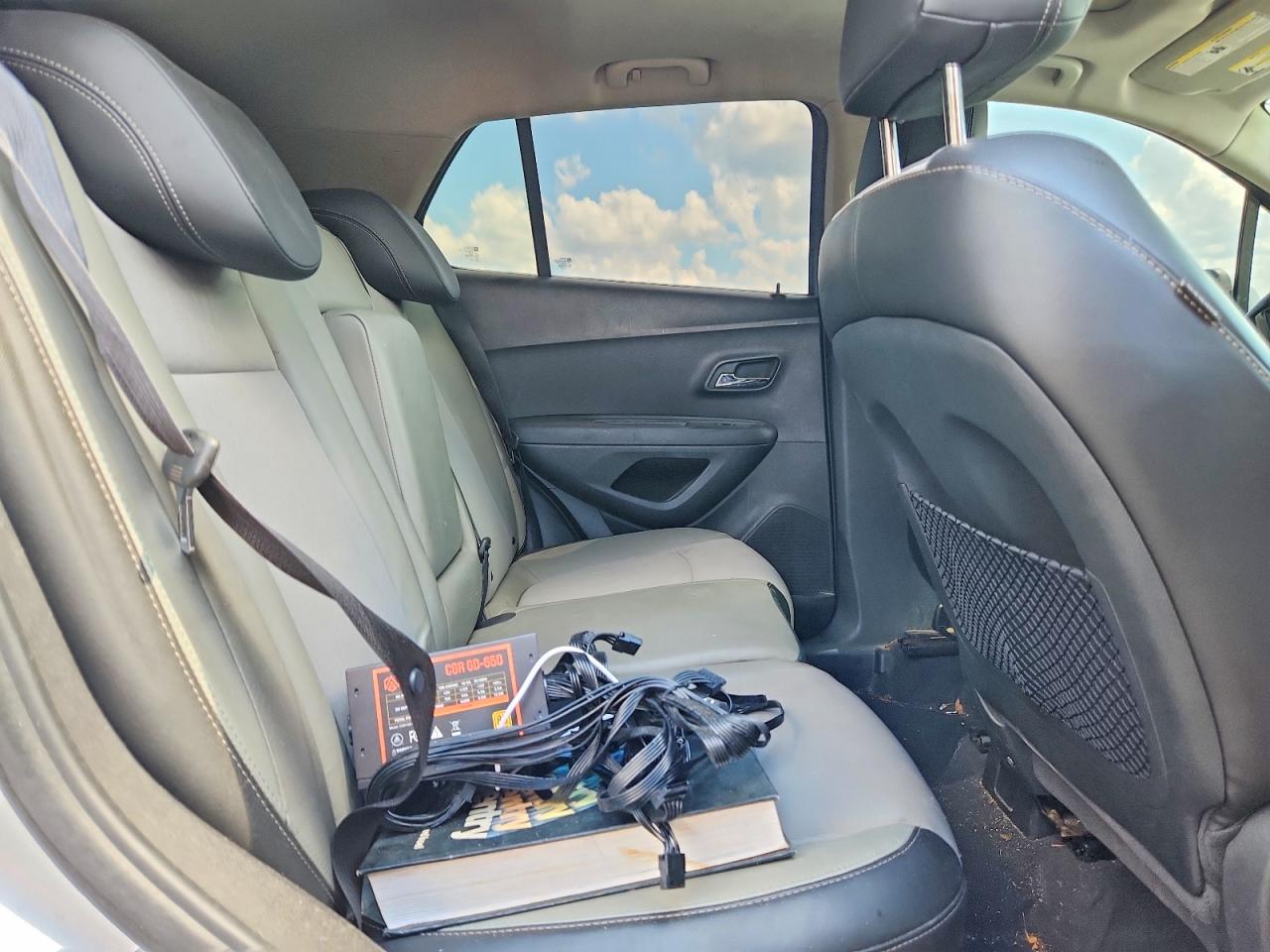 2015 Chevrolet Trax 1lt Серебряный vin: 3GNCJLSB3FL212520